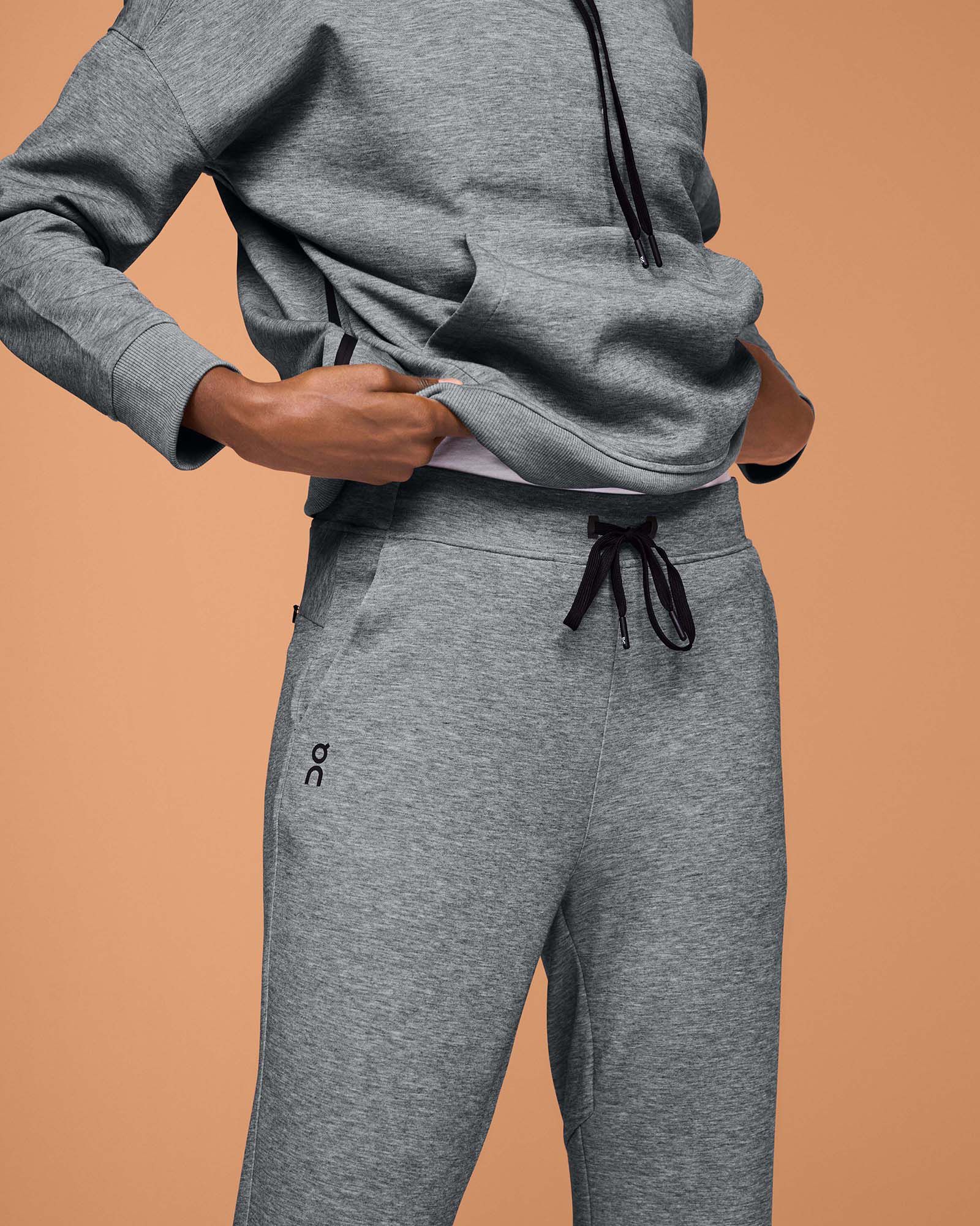 On Women's Sweat Pants 2 product image