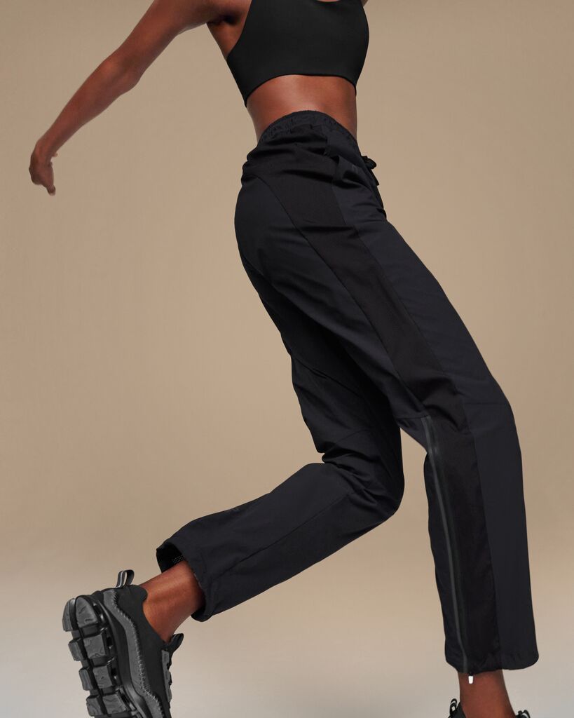 On Women's Track Pants product image