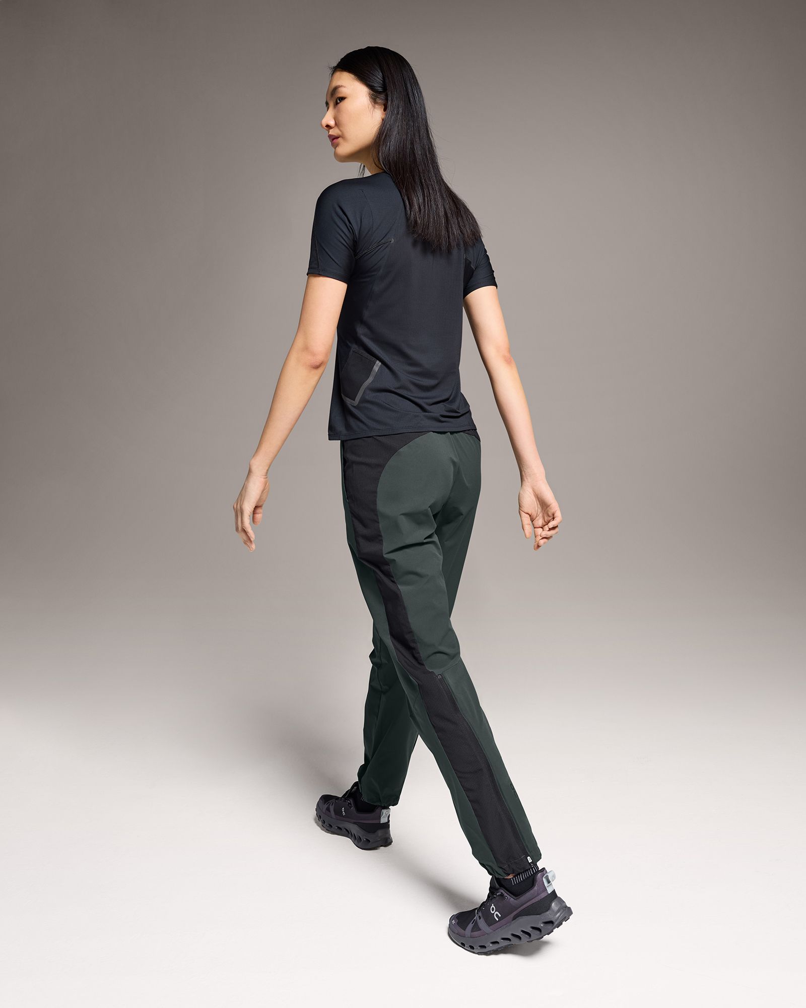 On Women's Track Pants product image