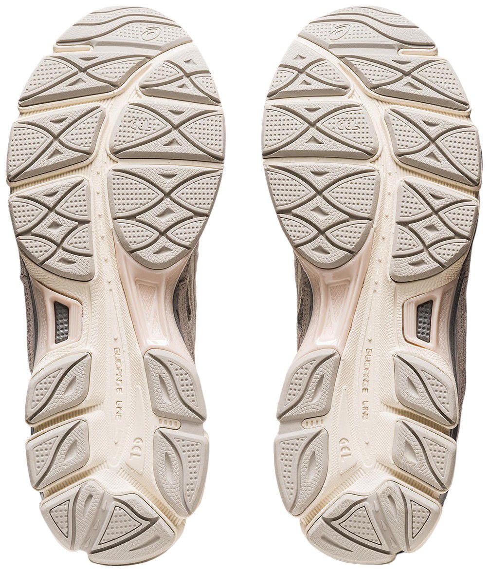 ASICS Men's GEL-NYC Shoes product image