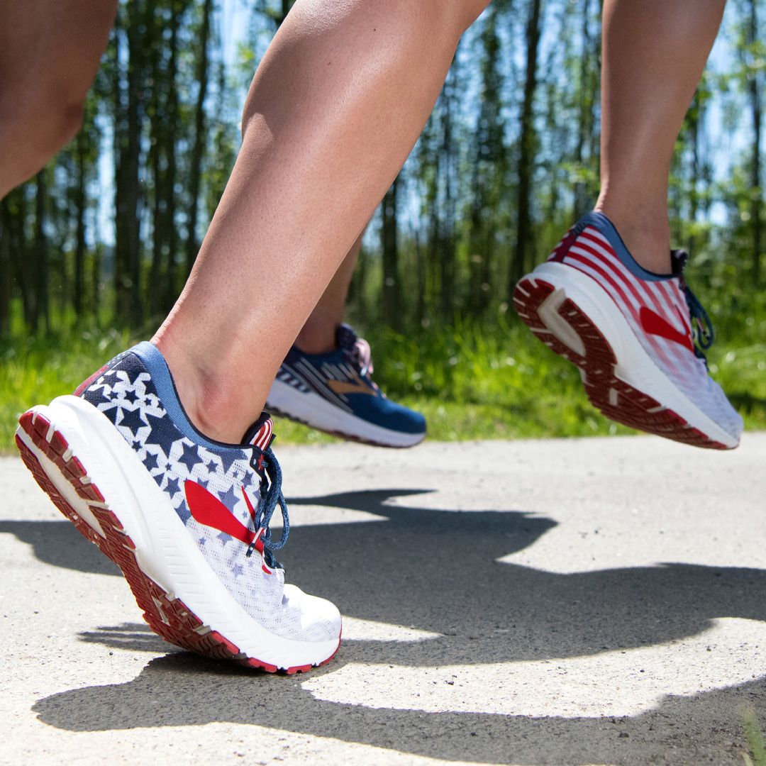 brooks women's usa launch 6 running shoes