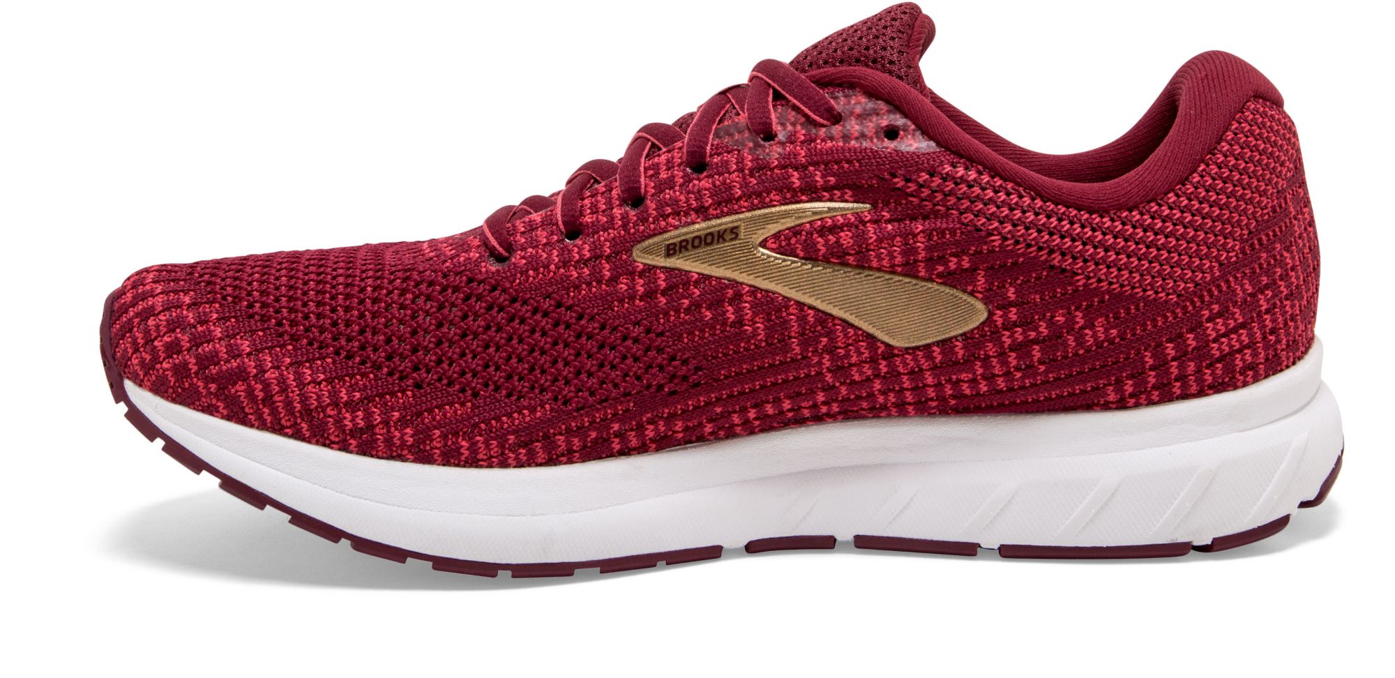brooks revel 3 christmas shoe
