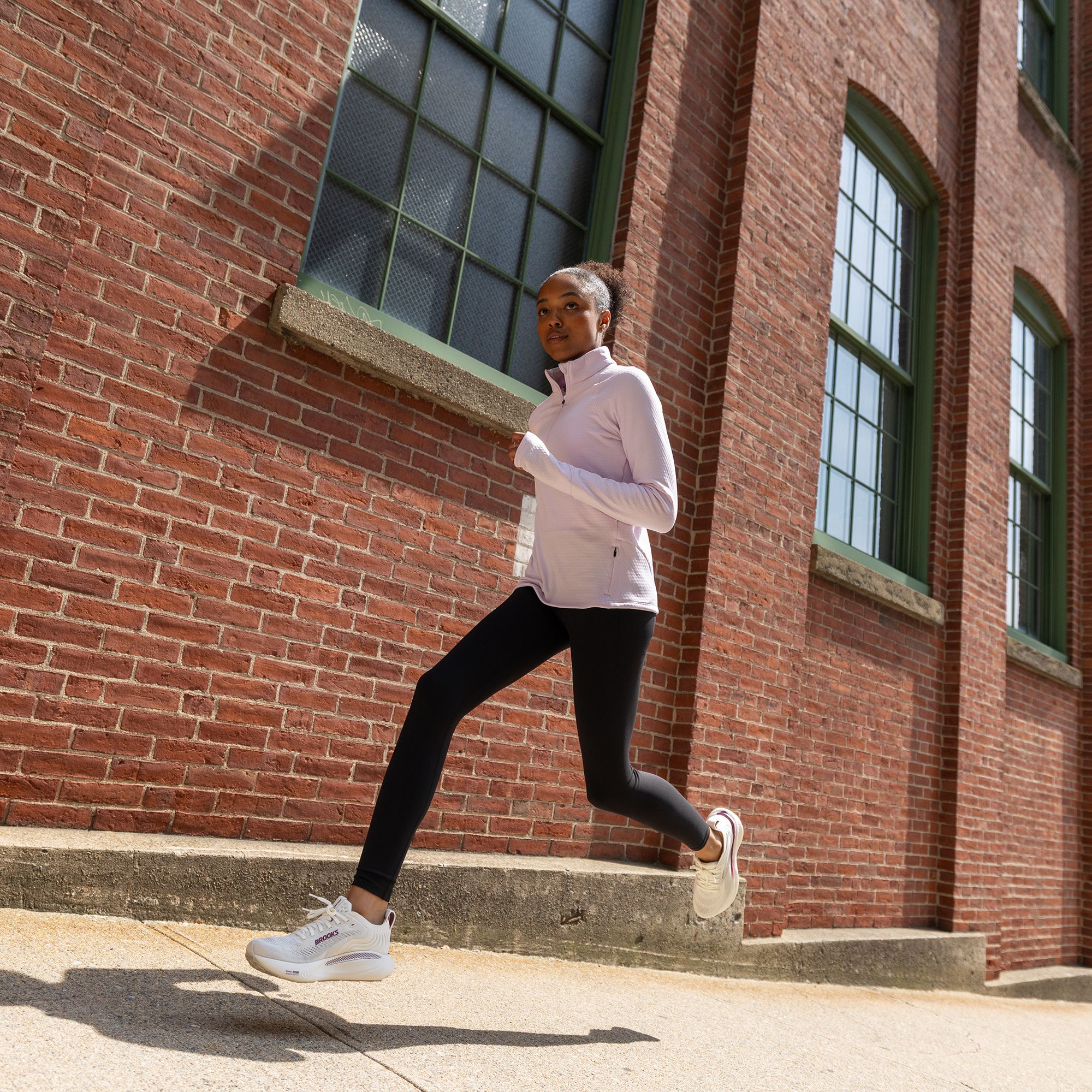 Brooks Women's Adrenaline GTS 25 Running Shoes product image