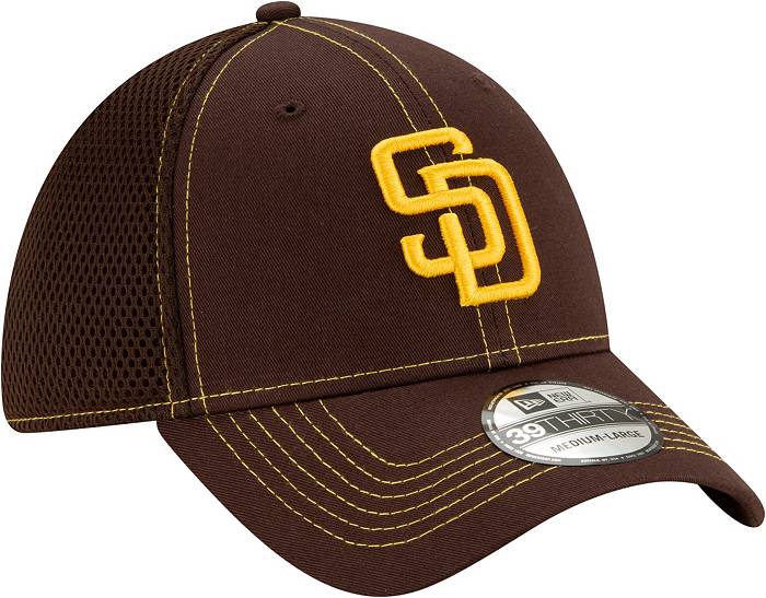 Men's New Era Black San Diego Padres Logo 39THIRTY Flex Hat Size: Medium/Large