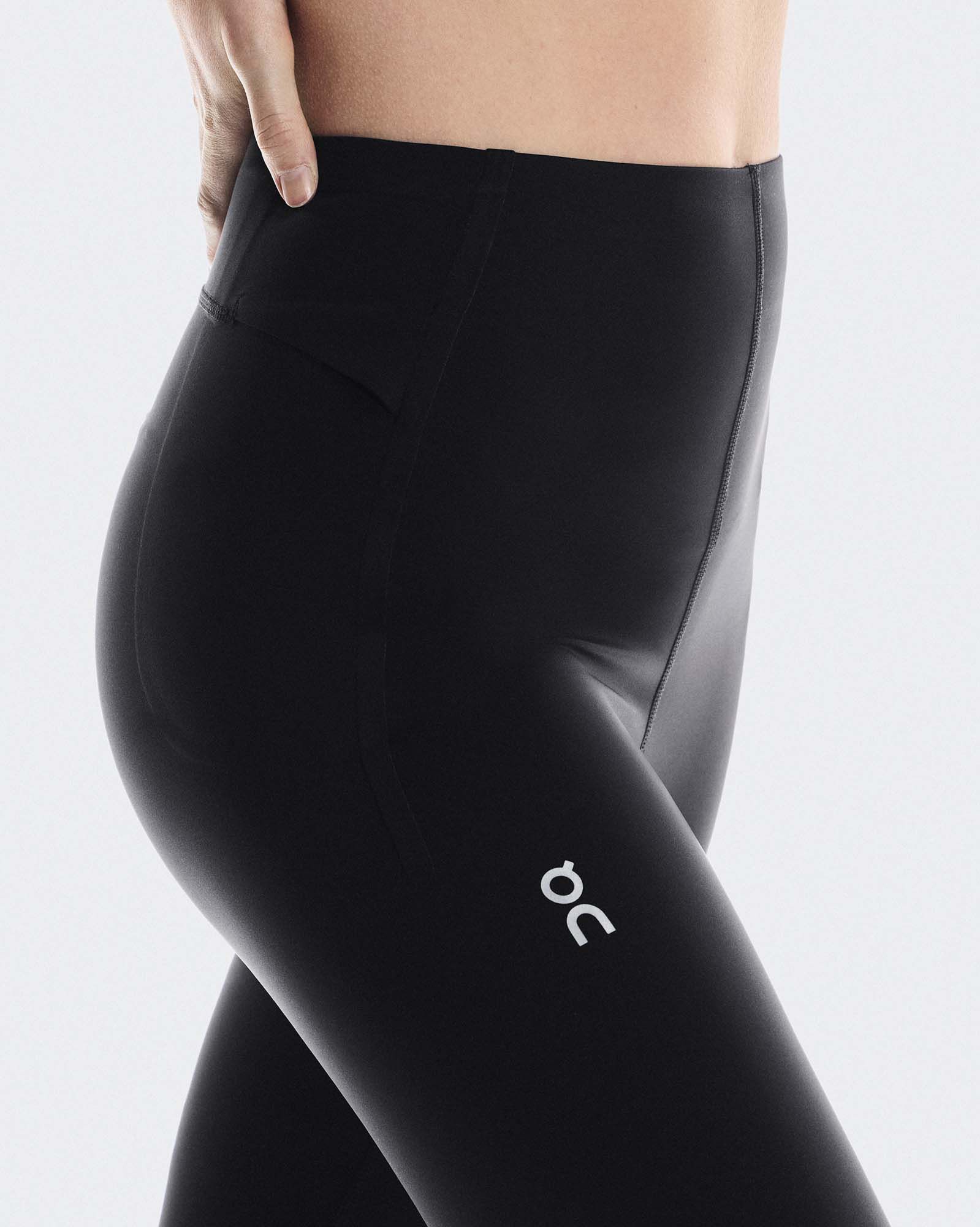 On Women's Train 7/8 Tights product image