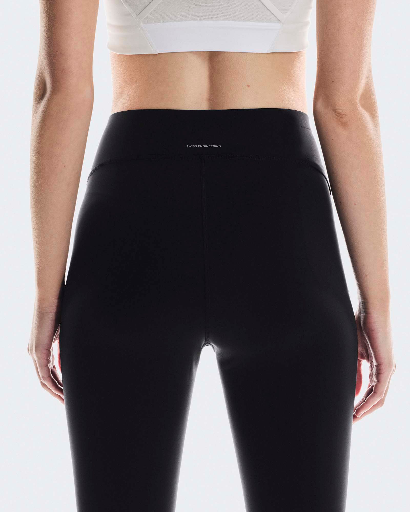 On Women's Train 7/8 Tights product image