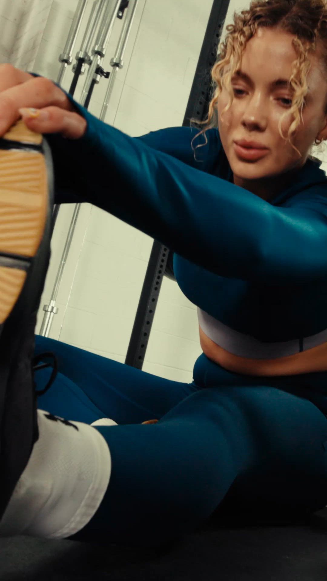 On Women's Train 7/8 Tights product