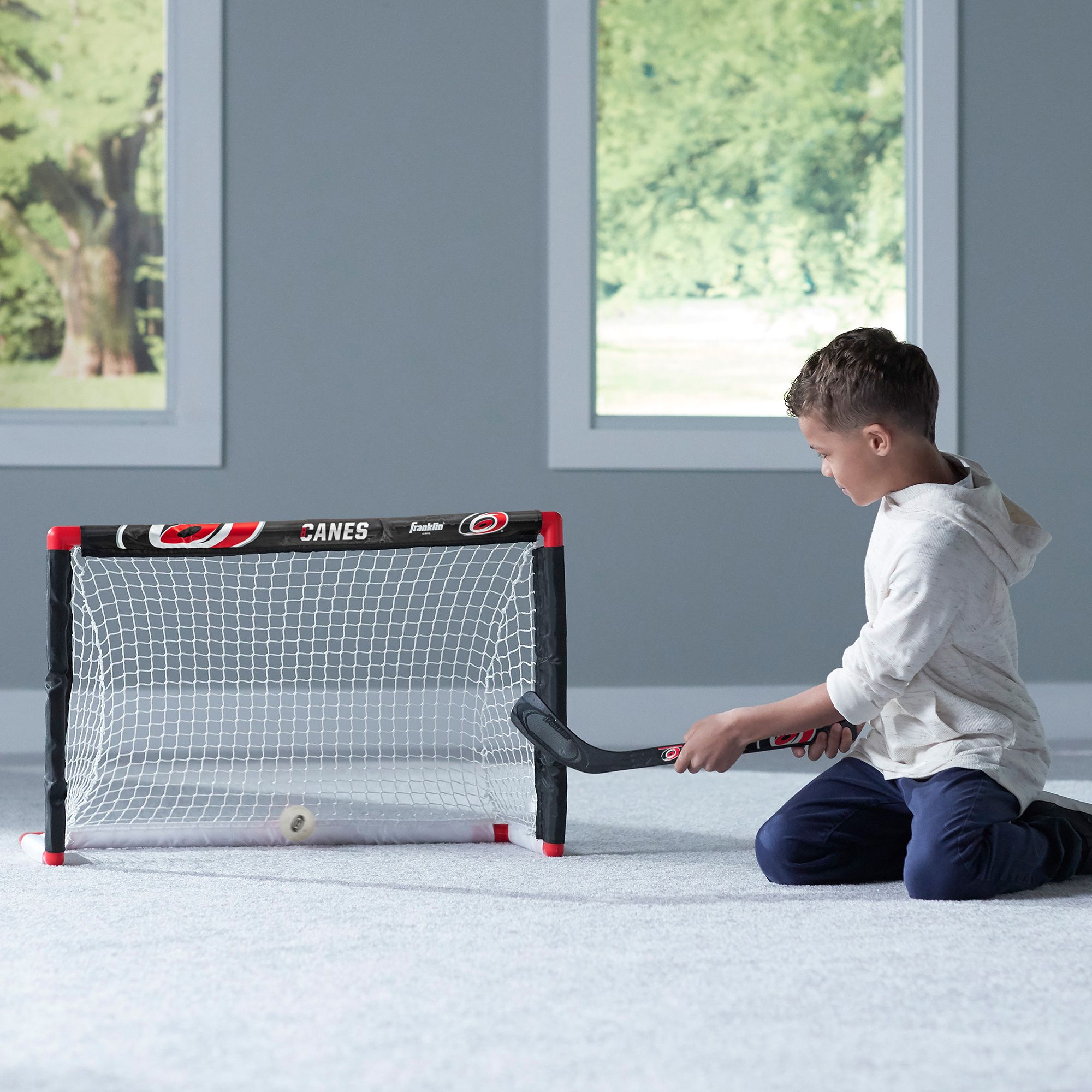 Franklin NHL Team Mini Knee Hockey Set product image