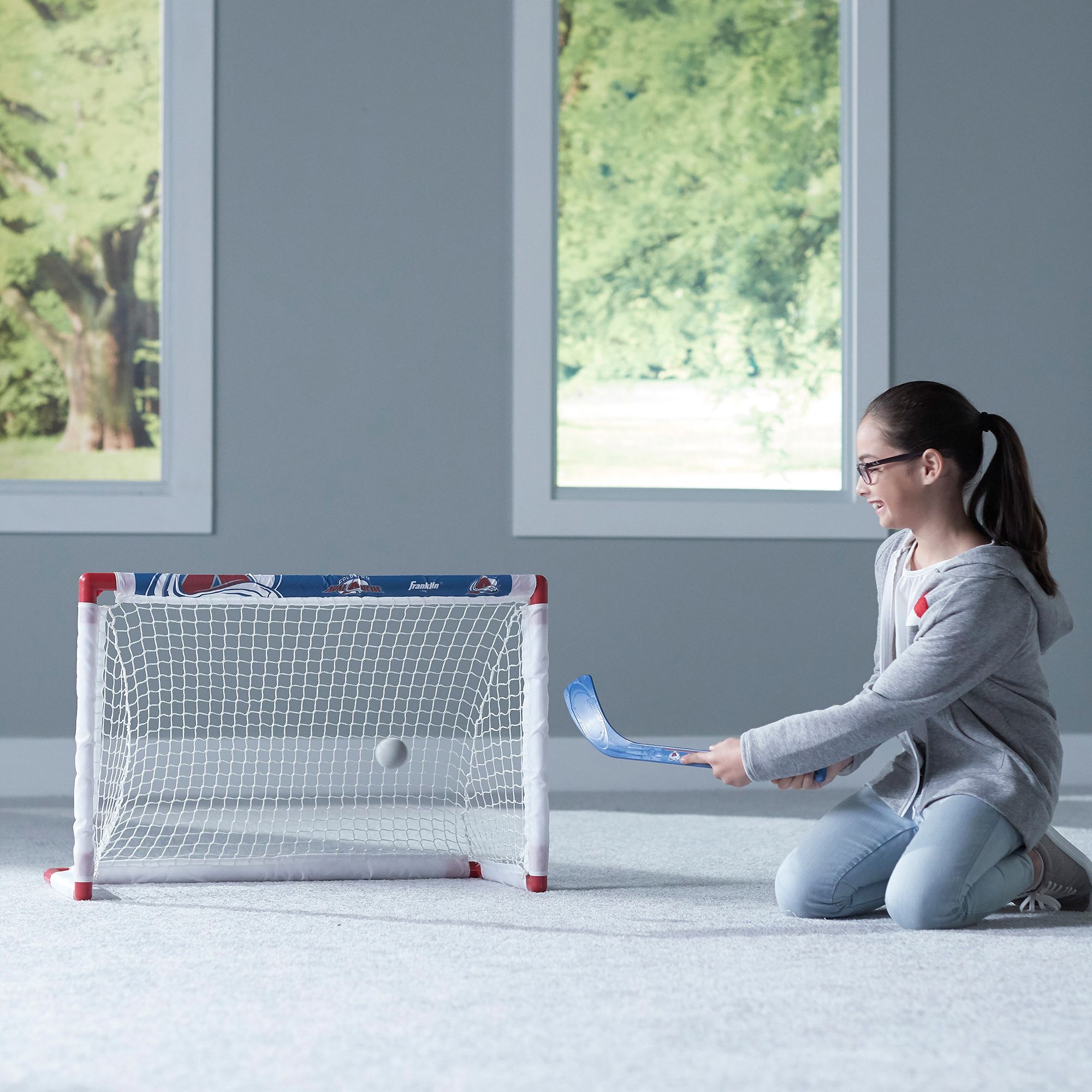 Franklin NHL Team Mini Knee Hockey Set product image