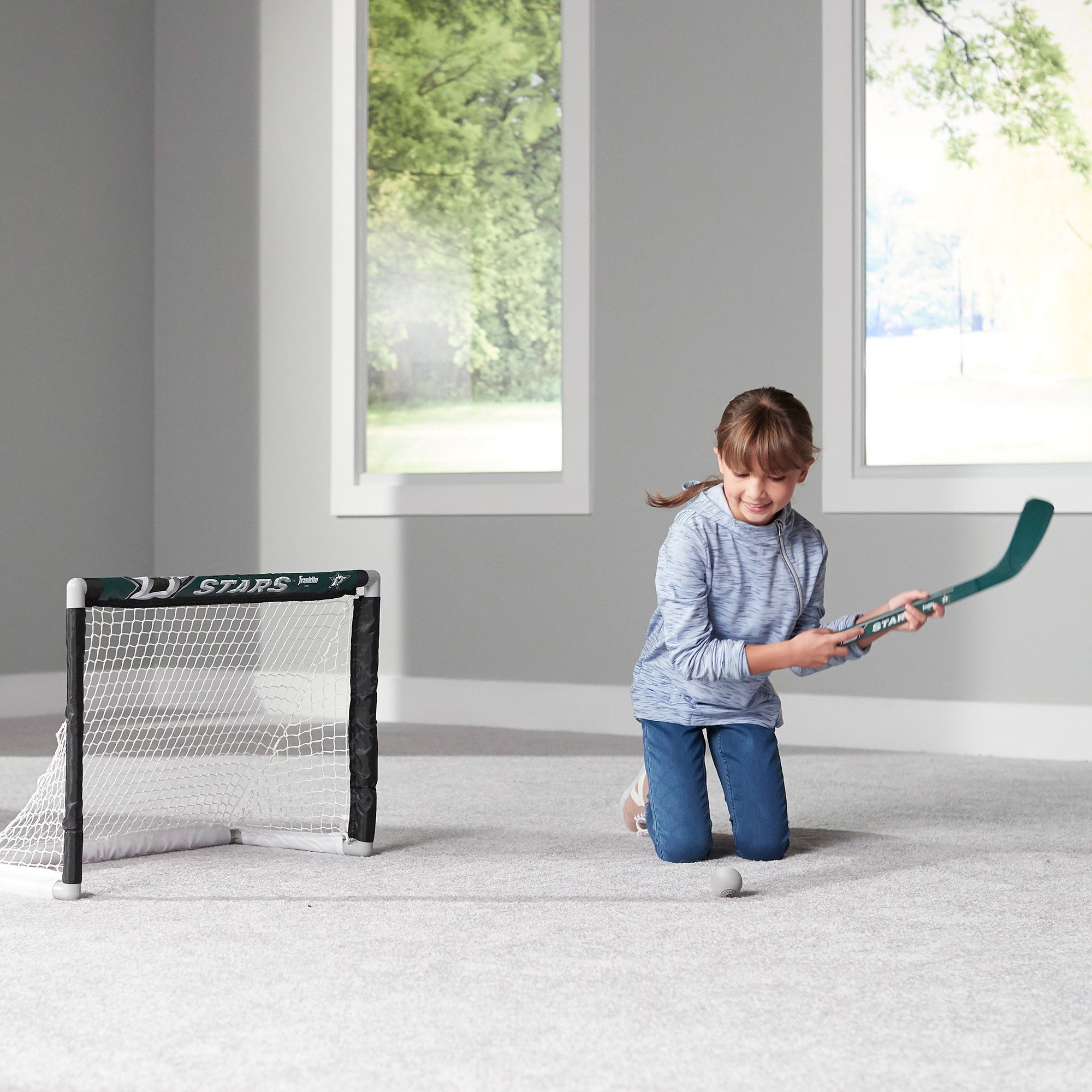 Franklin NHL Team Mini Knee Hockey Set product image