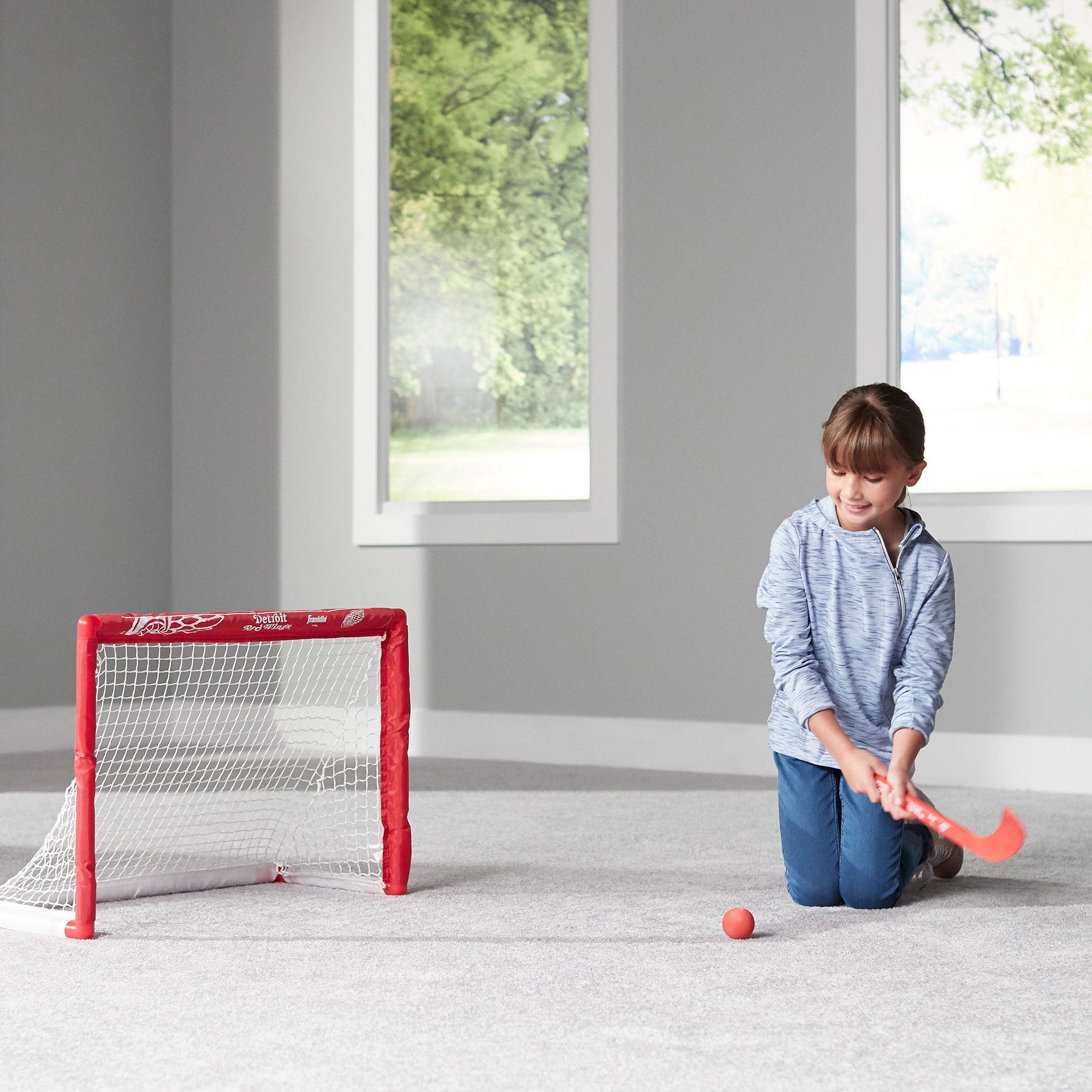 Franklin NHL Team Mini Knee Hockey Set product image