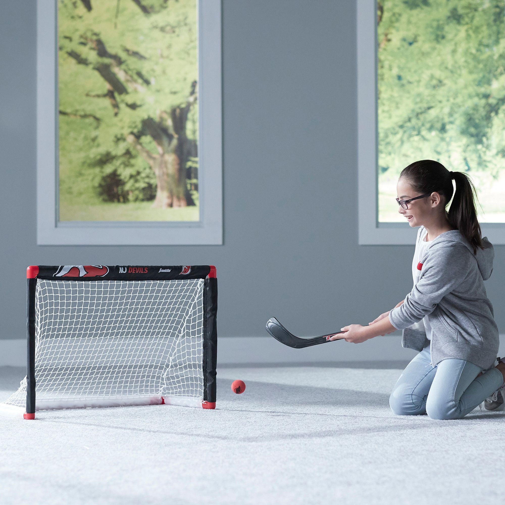 Franklin NHL Team Mini Knee Hockey Set product image