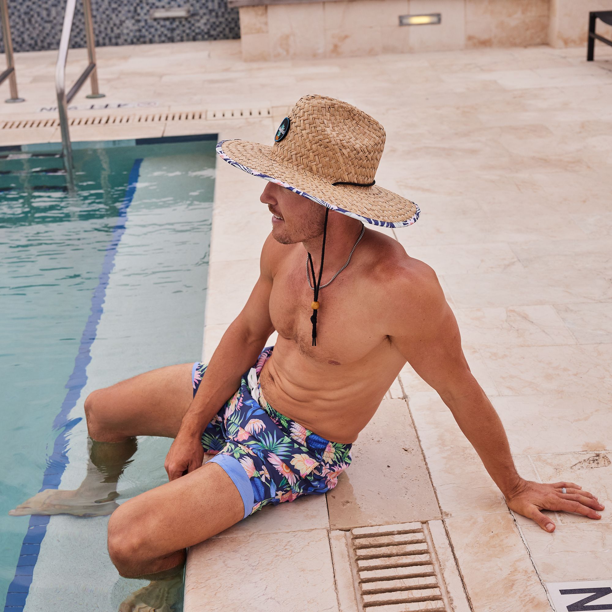 Chubbies Men's Classic Lined 5.5" Swim Trunks product image