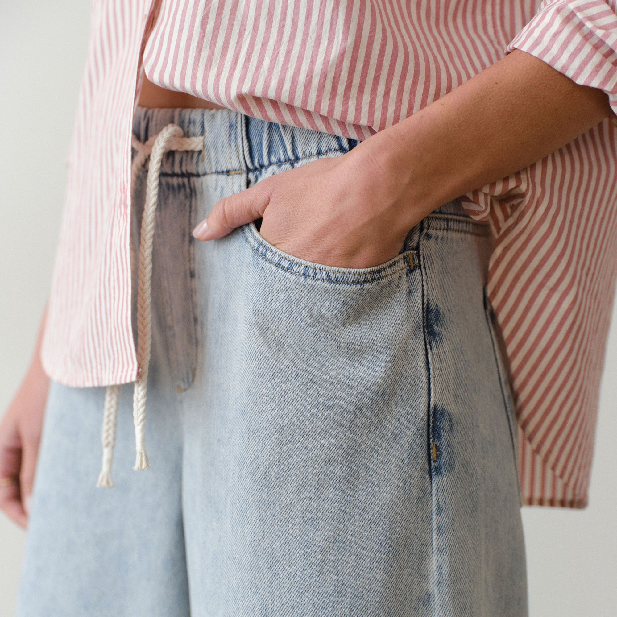 Marine Layer Women's Ella Barrel Leg Pant product image