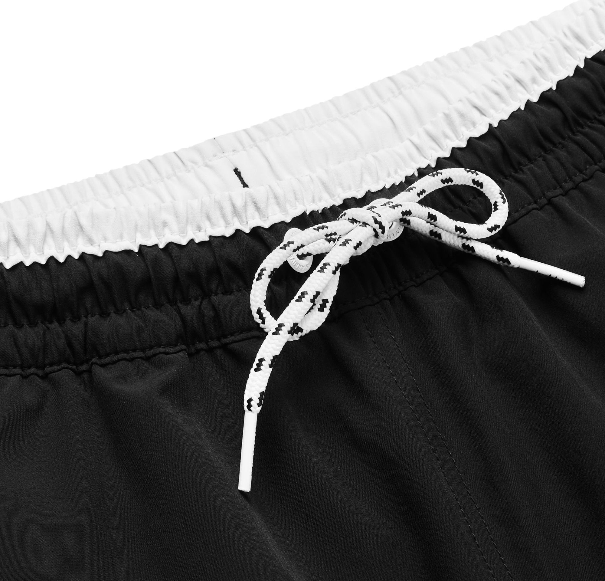 Chubbies Men's Classic Lined 5.5" Swim Trunks product image