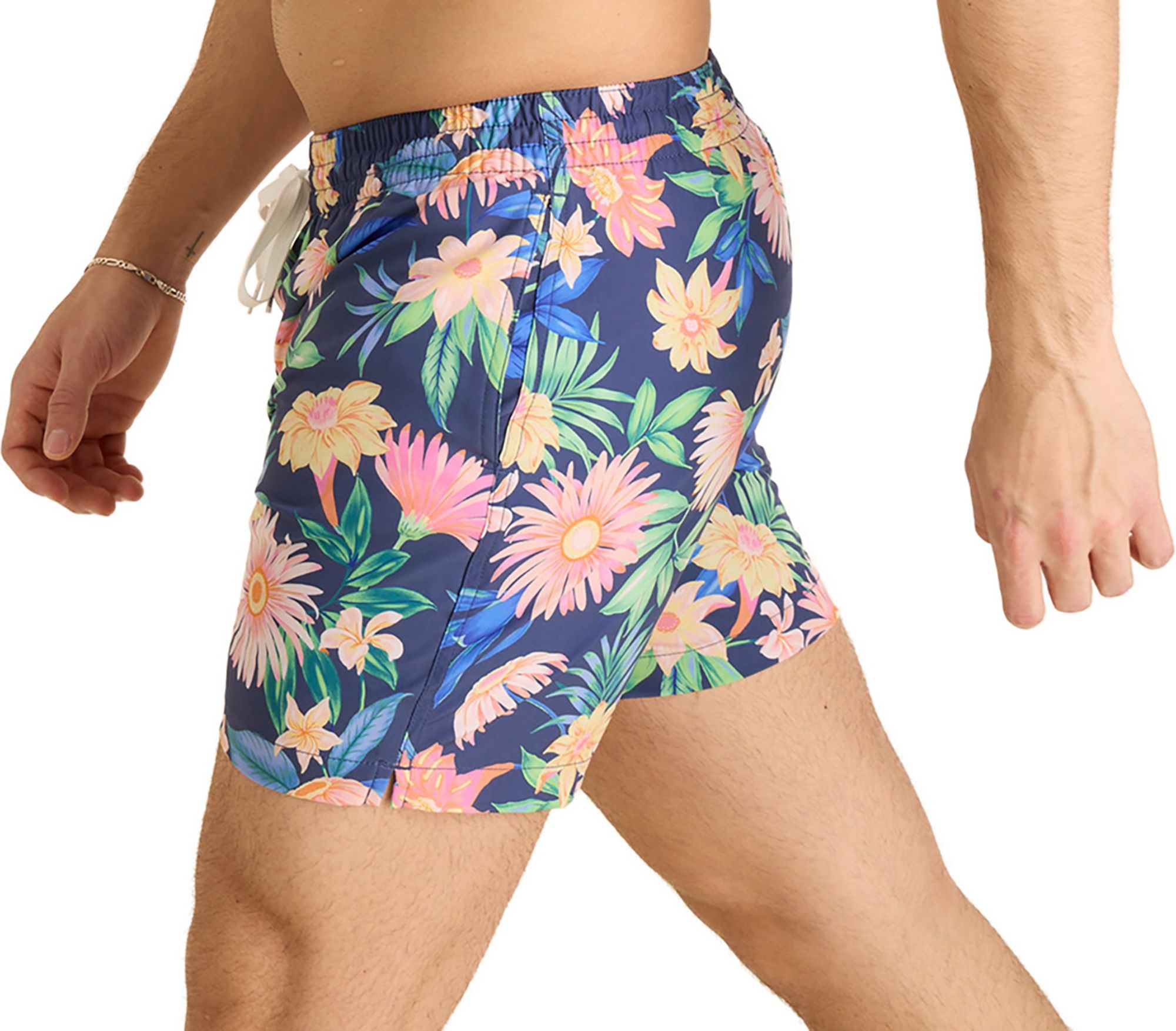 Chubbies Men's Classic Lined 5.5" Swim Trunks product image