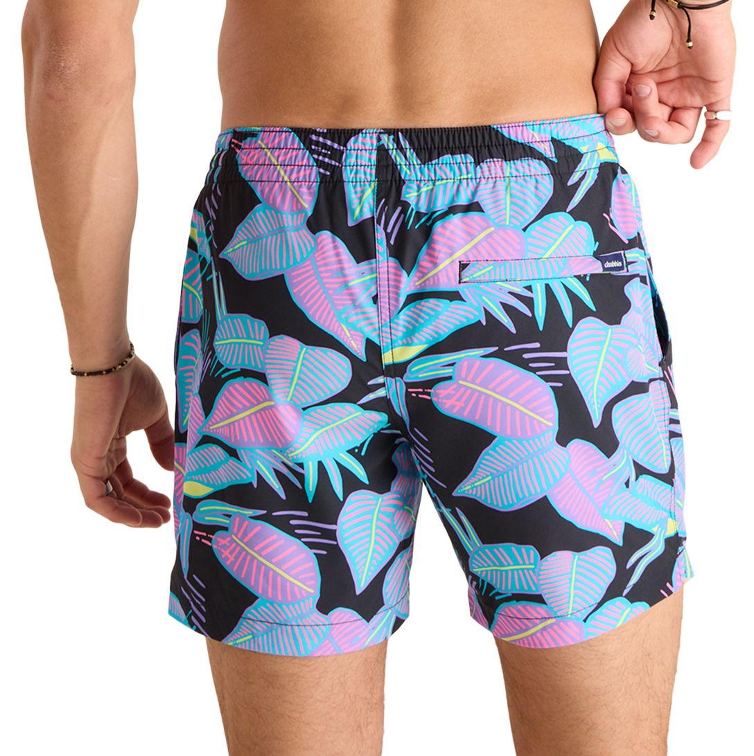 Chubbies Men's Classic Lined 5.5" Swim Trunks product image