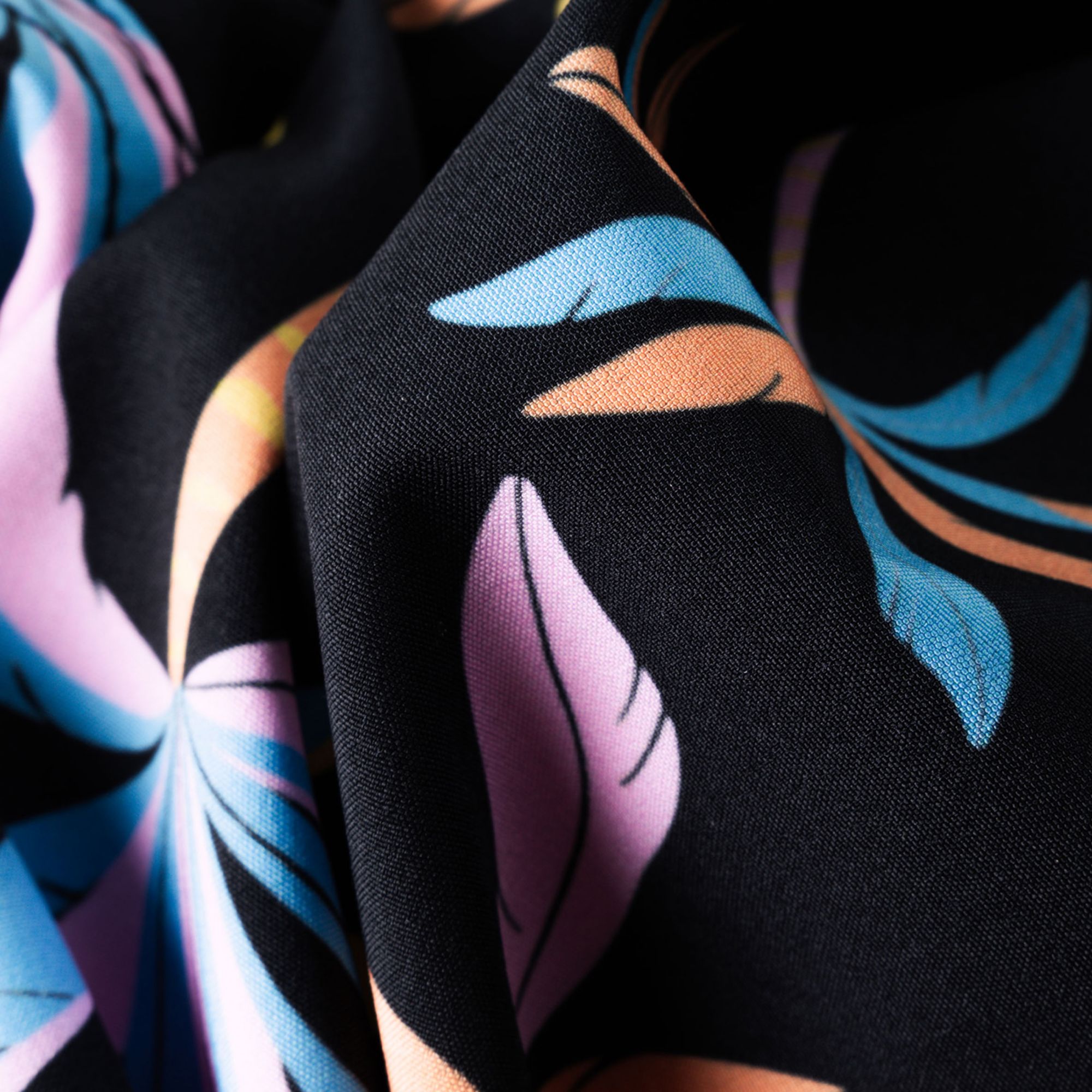 Chubbies Men's Classic Lined 5.5" Swim Trunks product image