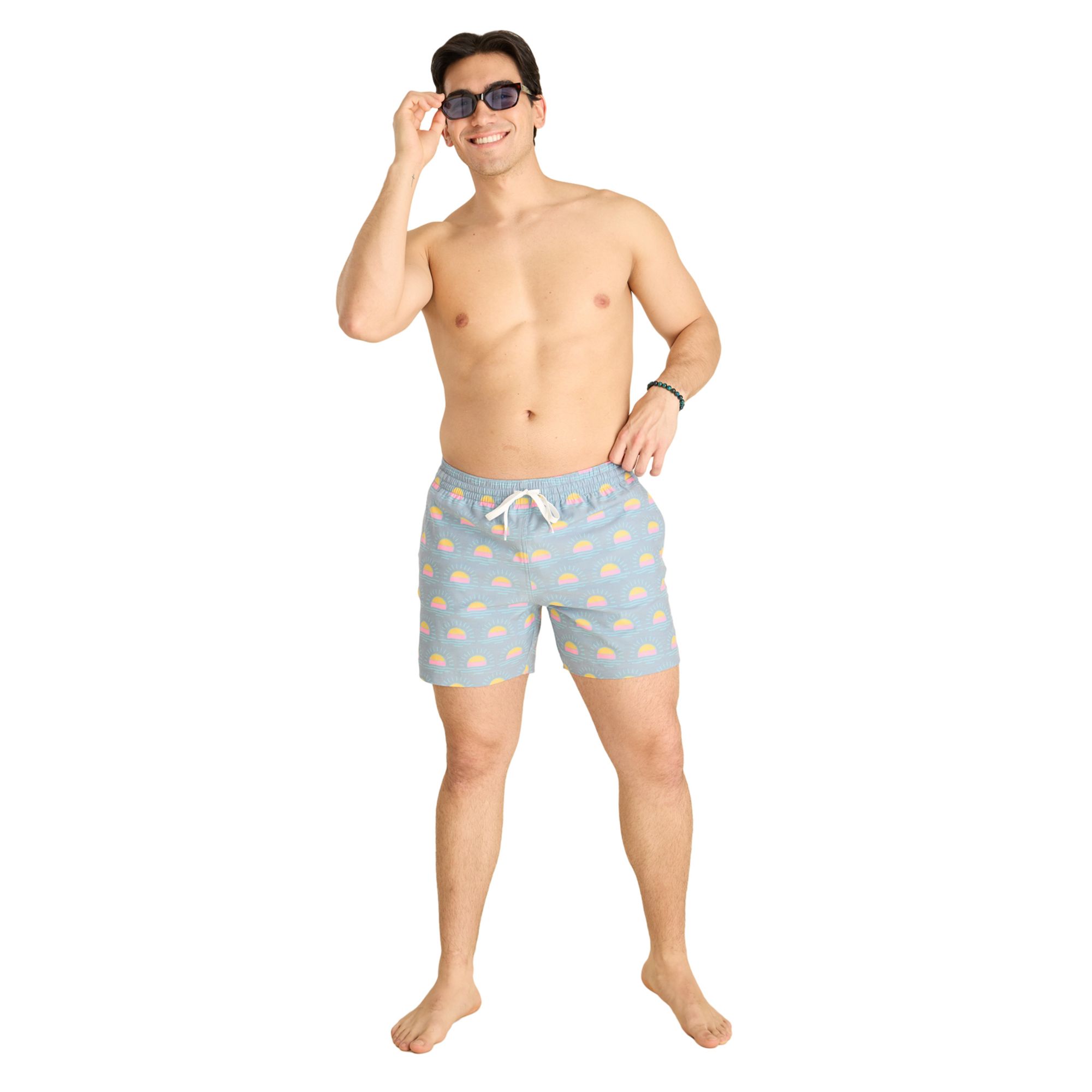 Chubbies Men's Classic Lined 5.5" Swim Trunks product image