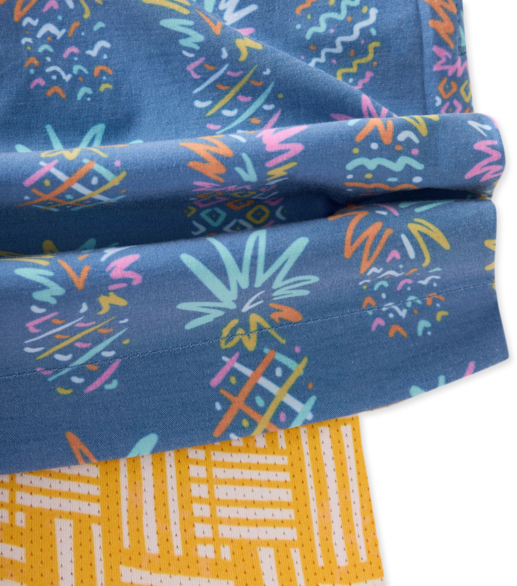 Chubbies Men's Classic Lined 5.5" Swim Trunks product image