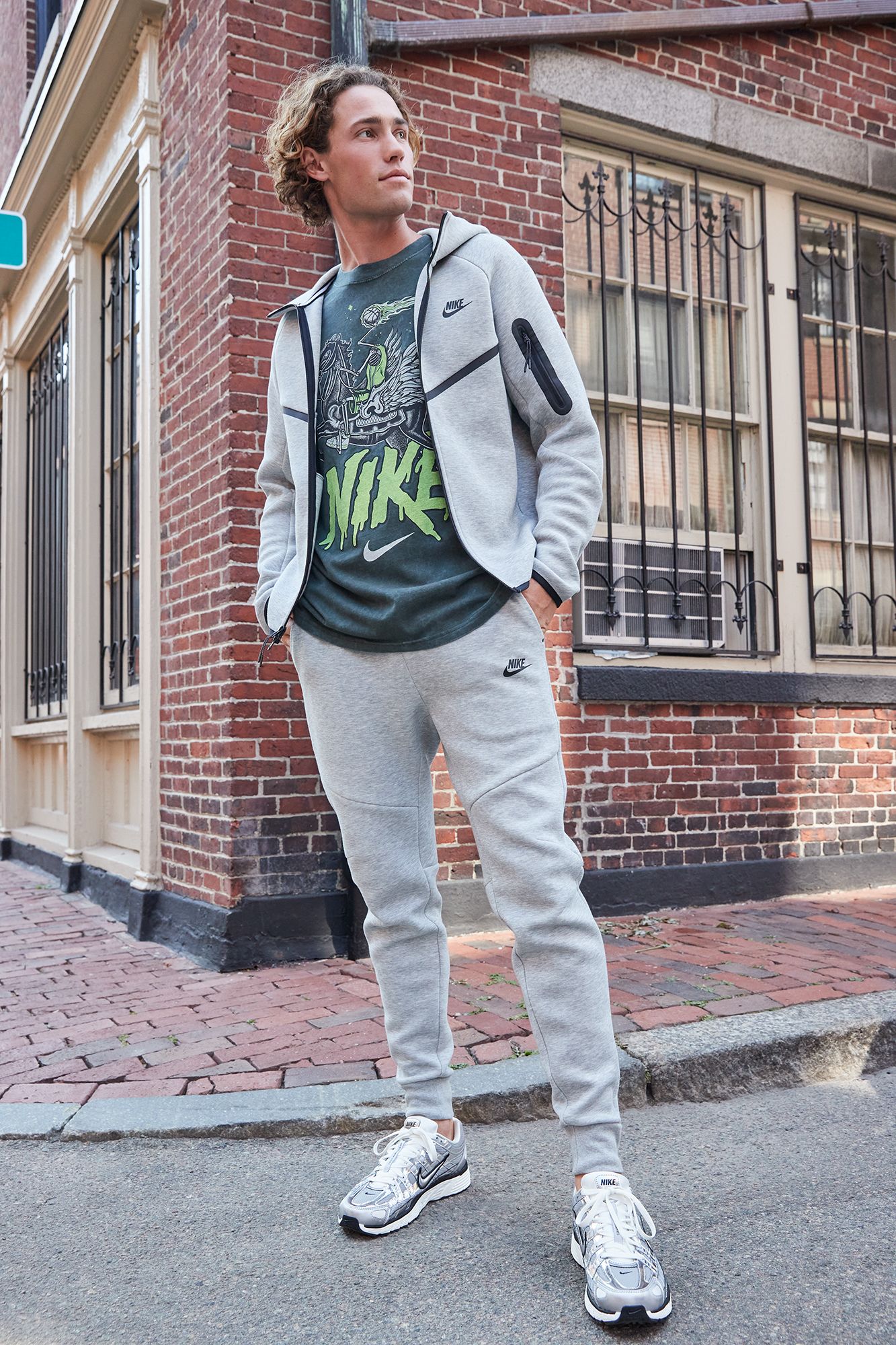 Nike Men's Max90 Skeletal Basketball Graphic T-Shirt product image