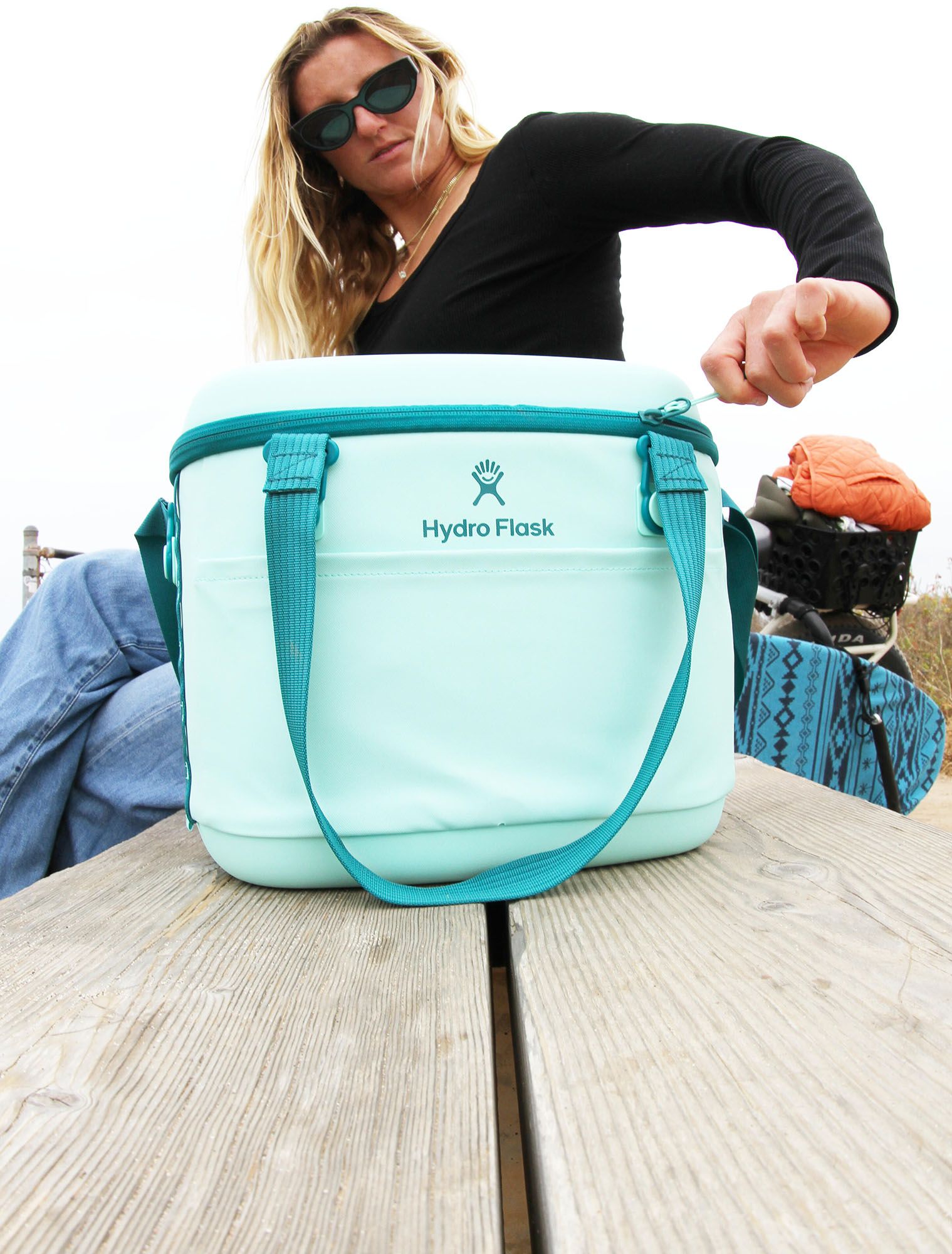 Hydro Flask Carryout 15L Soft Cooler product image