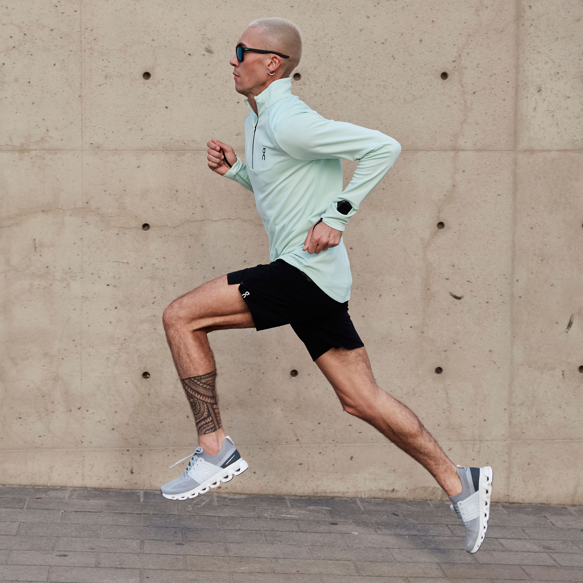 On Men's Cloudrunner Running Shoes product image