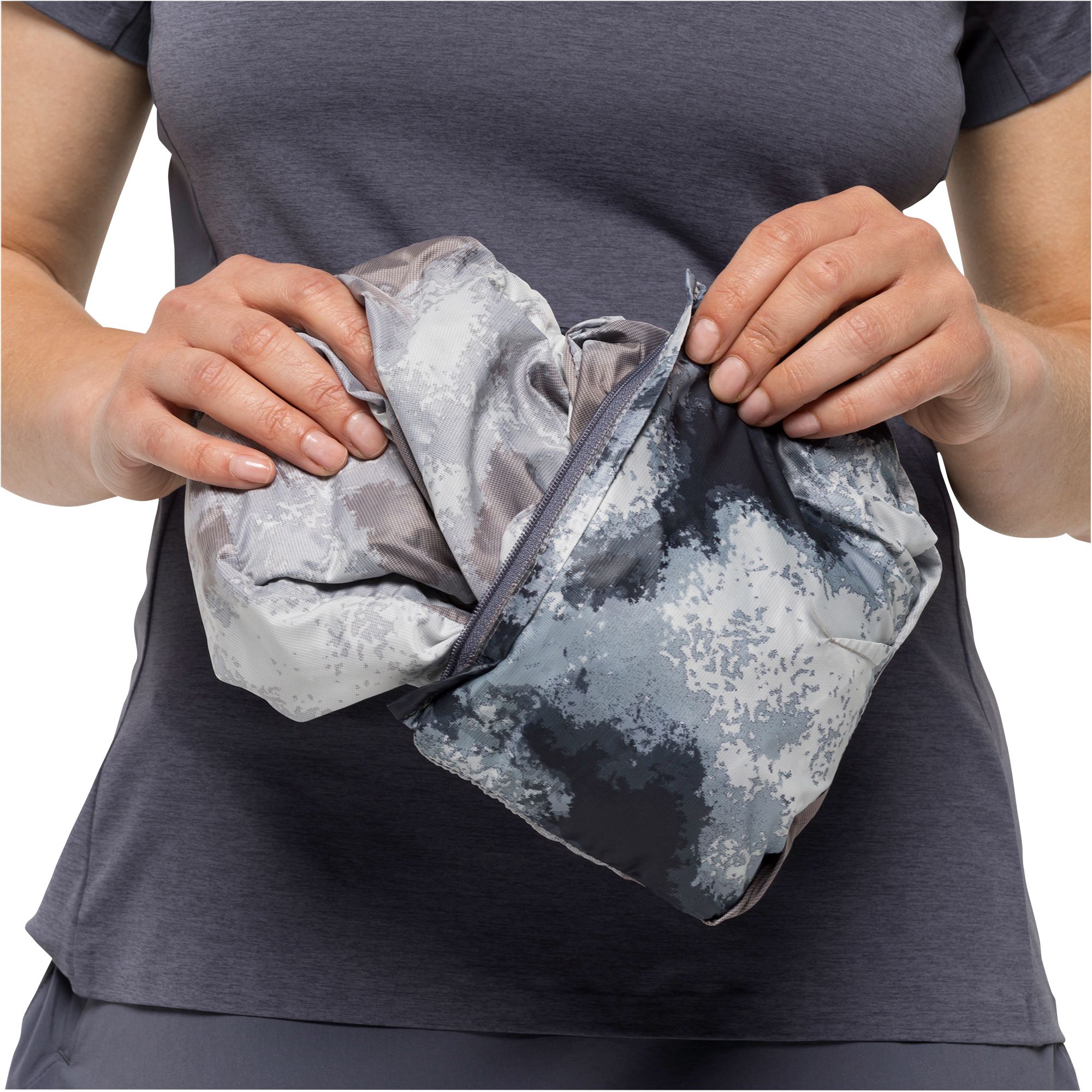 Jack Wolfskin Women's Prelight Windbreaker product image