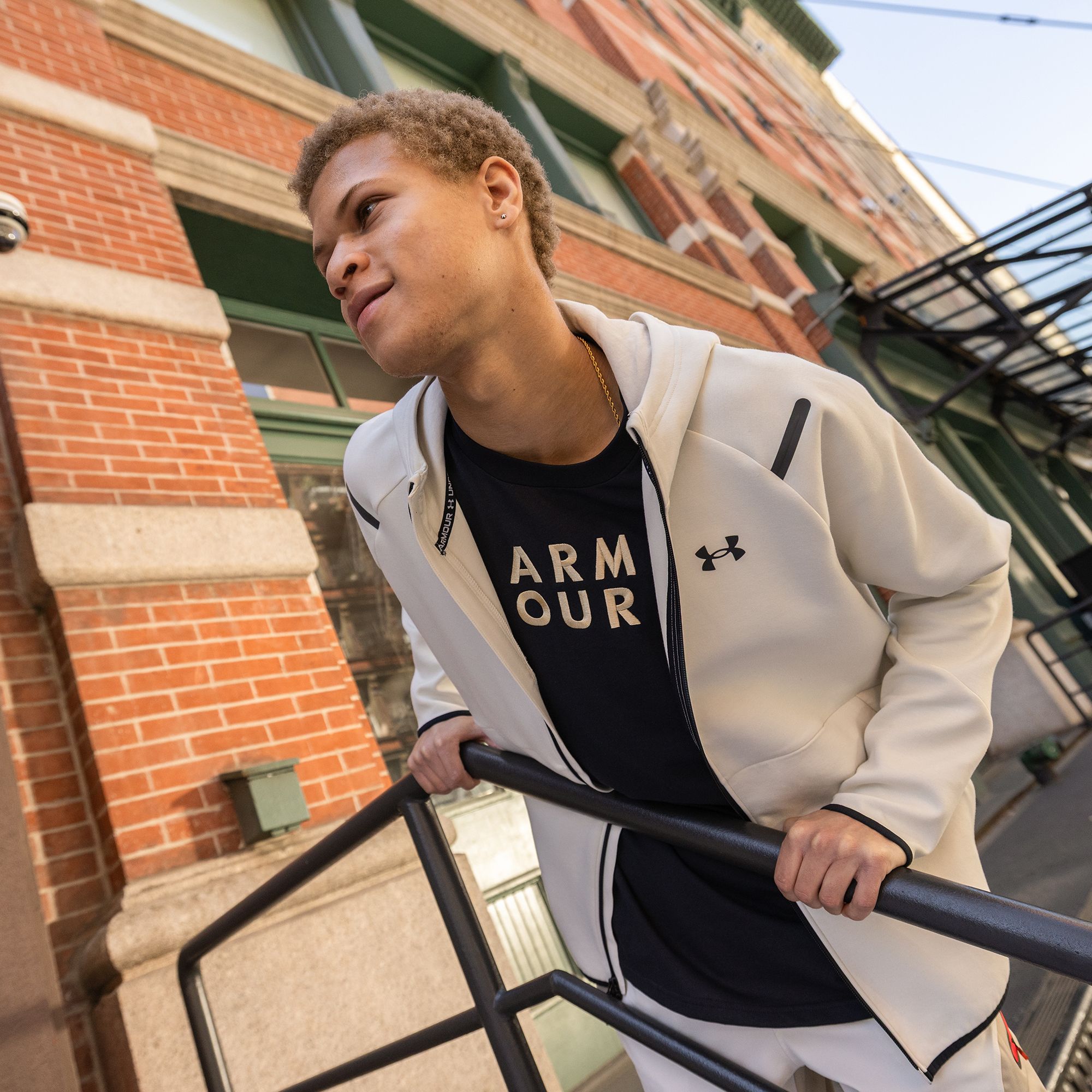 Under Armour Men's Heavyweight T-Shirt product image