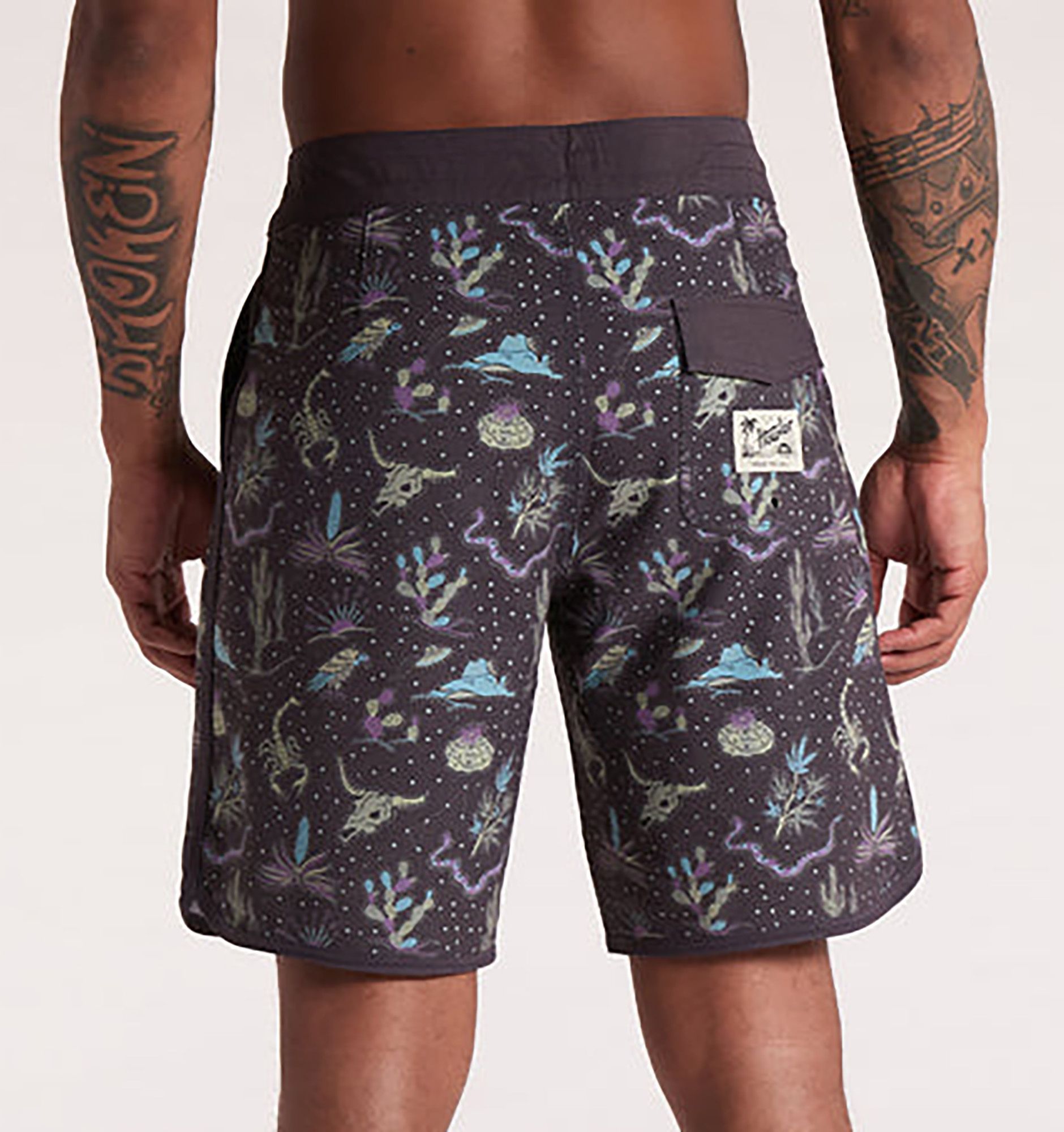 Howler Brothers Men's Stretch Bruja Board Shorts product image