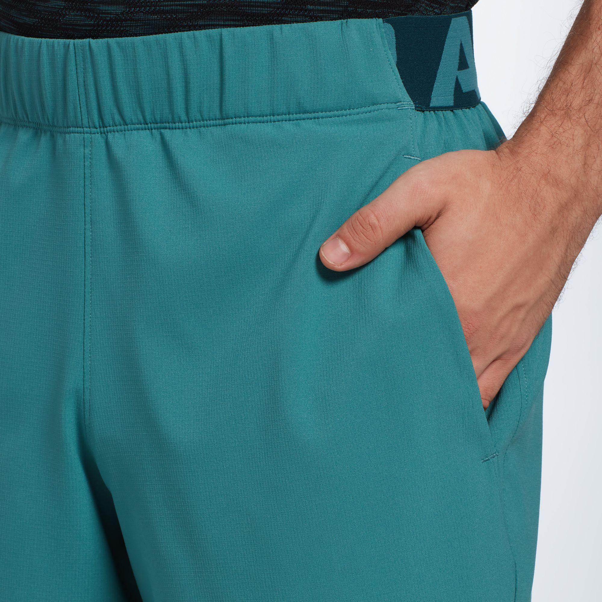 Under Armour Men's Vanish Woven Shorts product image