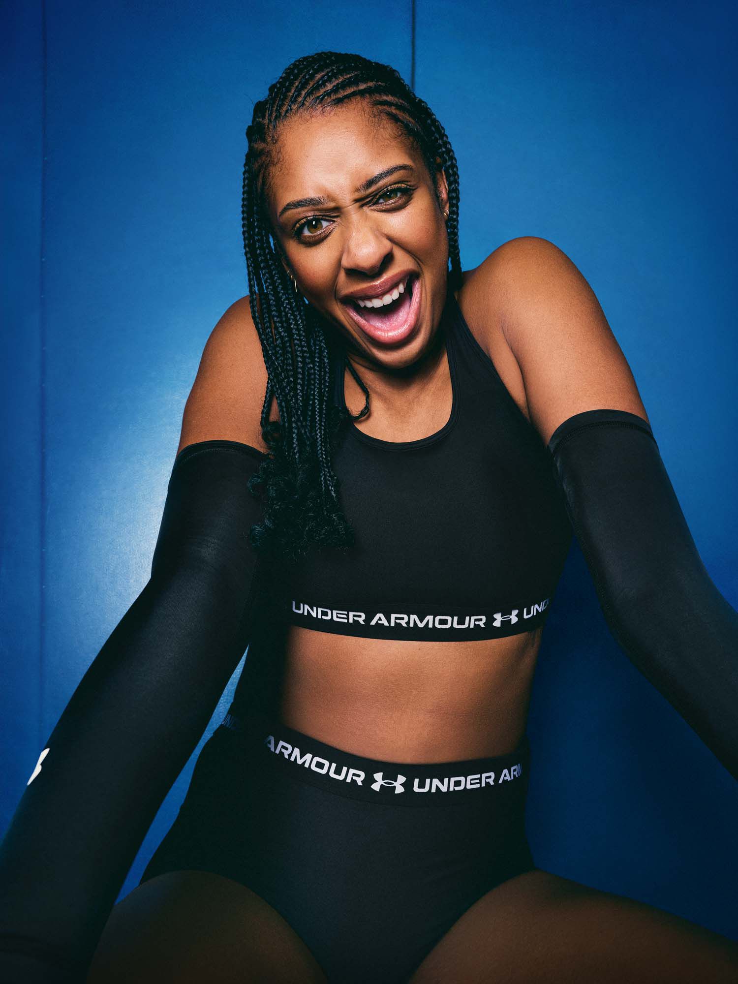 Under Armour Women's Mid Crossback Sports Bra product image