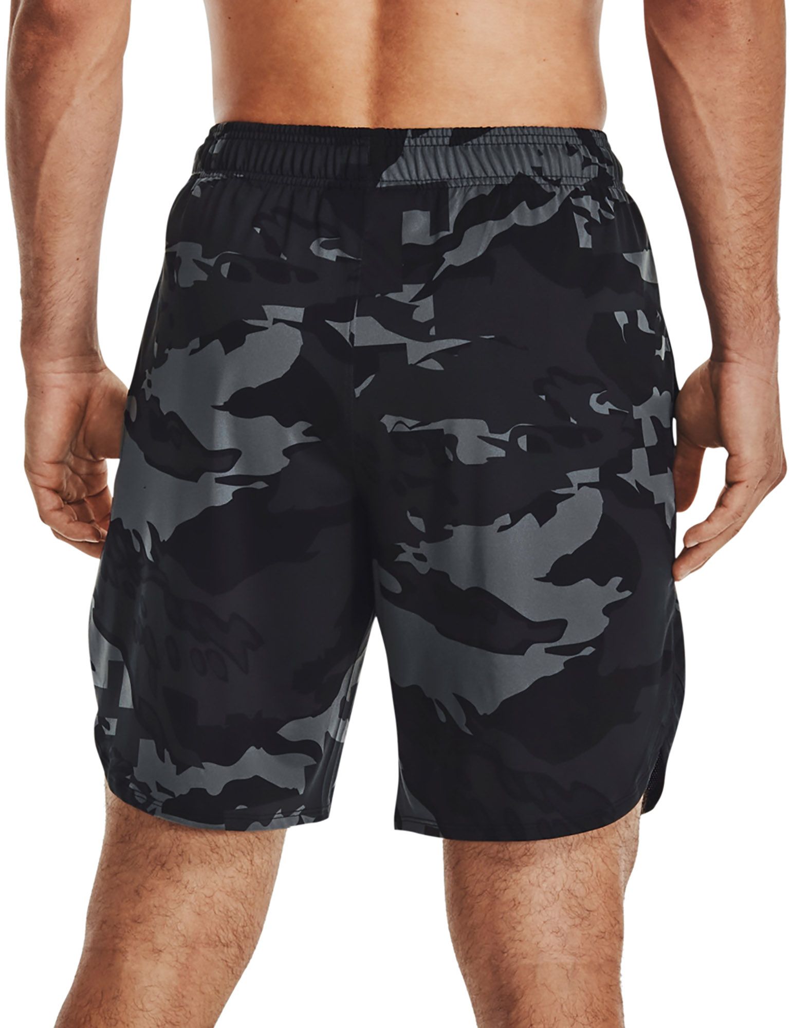 under armour men's train stretch camo shorts