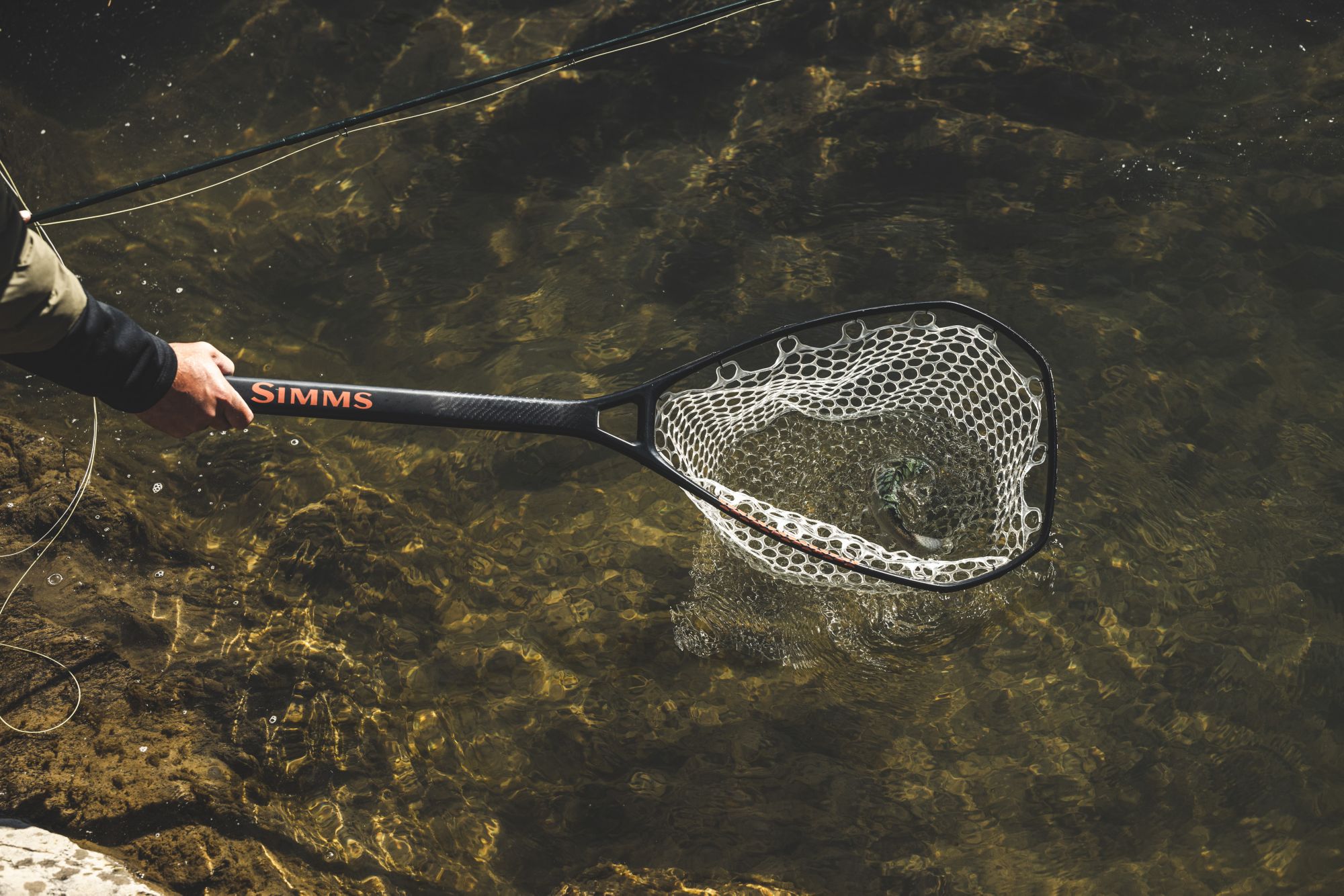 Simms Daymaker Landing Fishing Net - Medium product image
