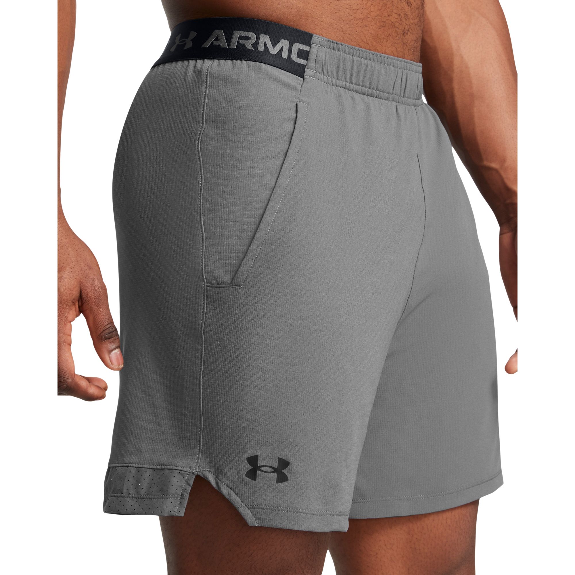 Under Armour Men's Vanish Woven 6" Shorts product image
