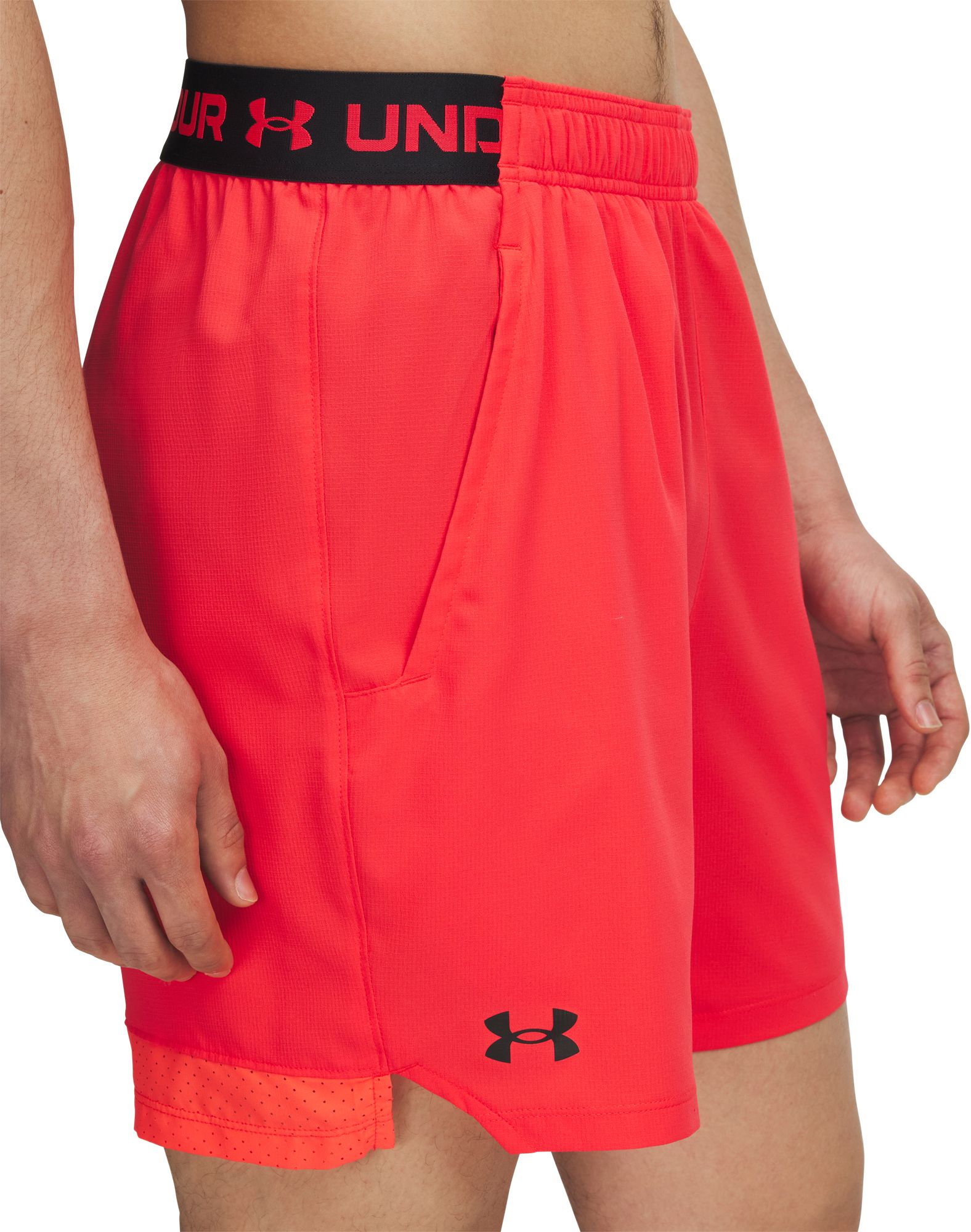Under Armour Men's Vanish Woven 6" Shorts product image