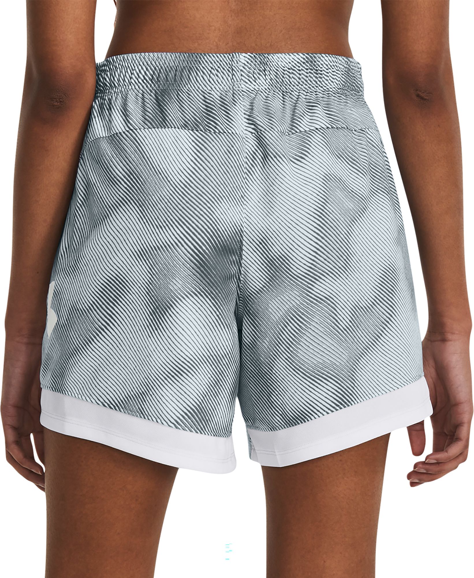 Under Armour Women's Baselines 6” Lino Shorts