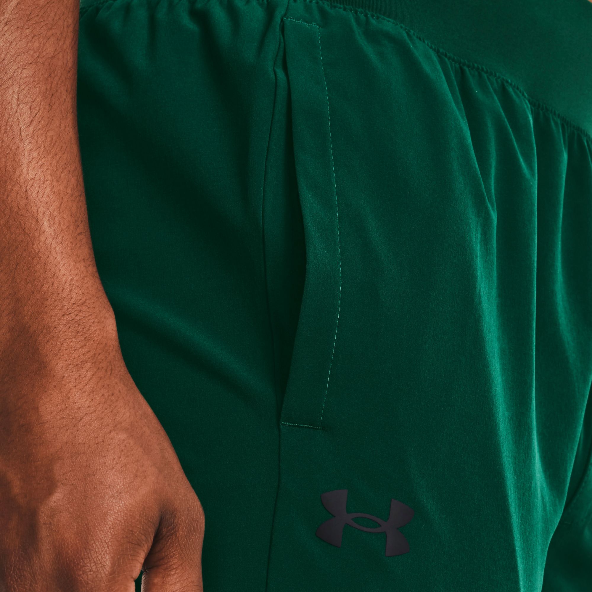Under Armour Men's Stretch Woven Joggers product image