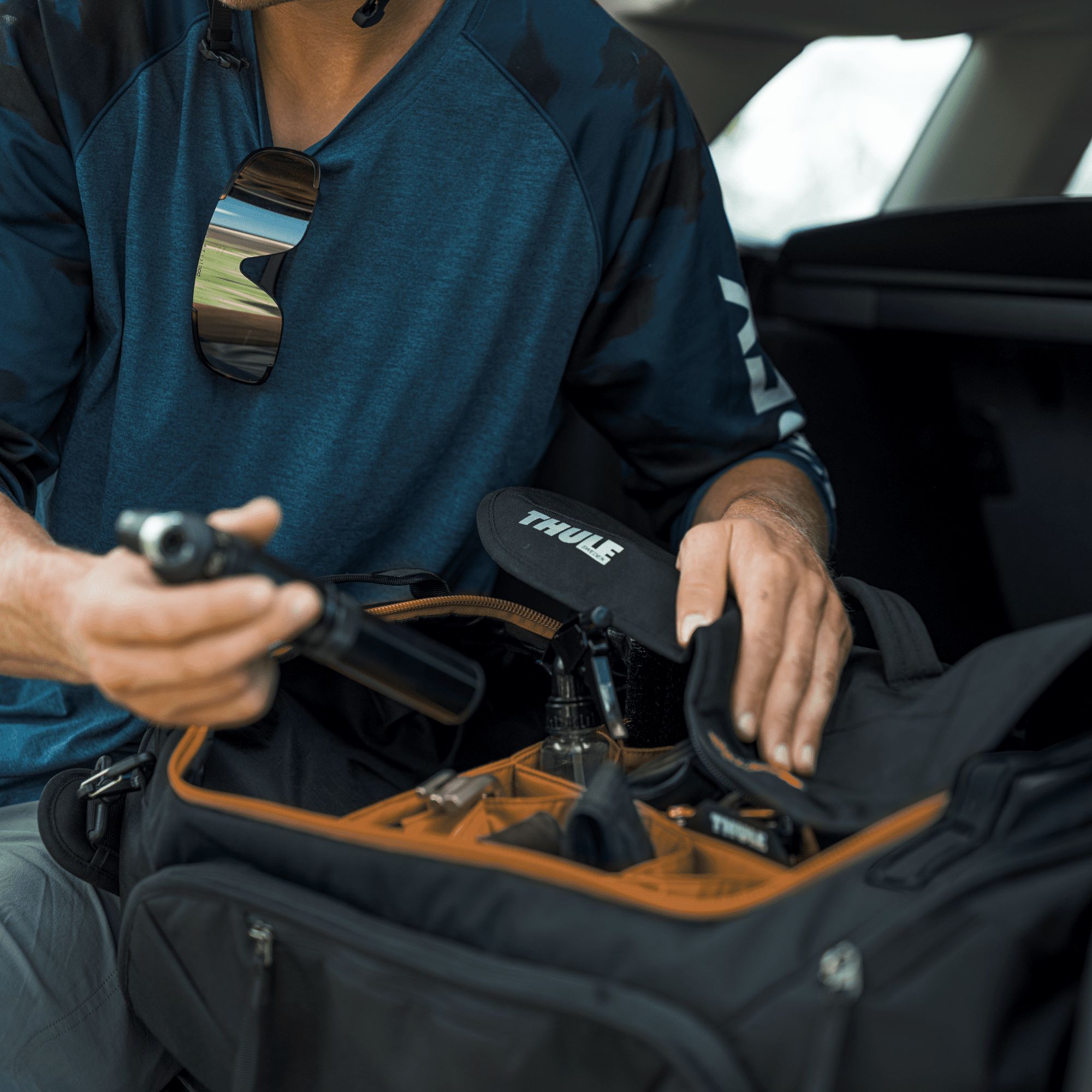 Thule RoundTrip 55L Bike Duffle Bag product image