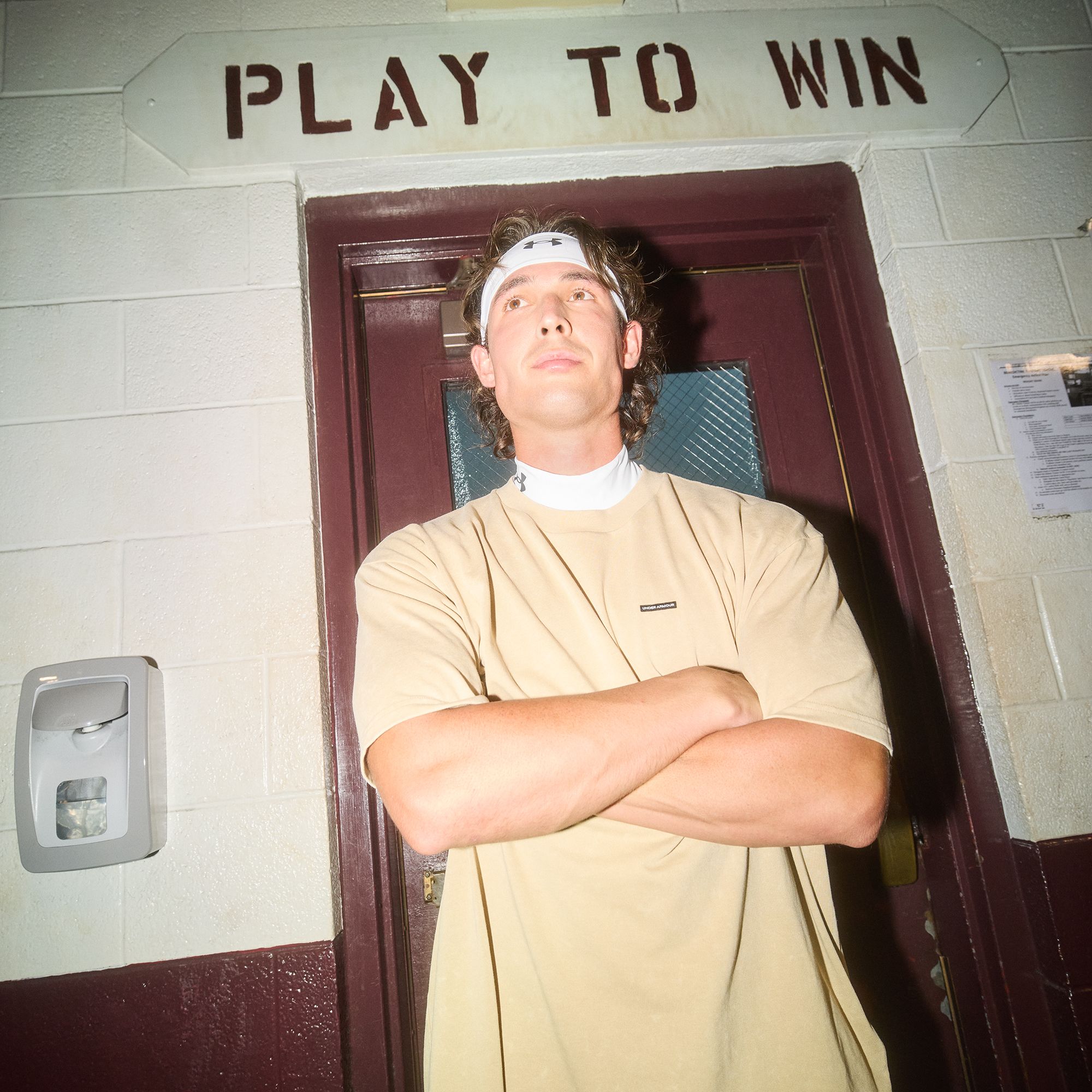 Under Armour Men's Heavyweight Oversized Logo Wash T-Shirt product image