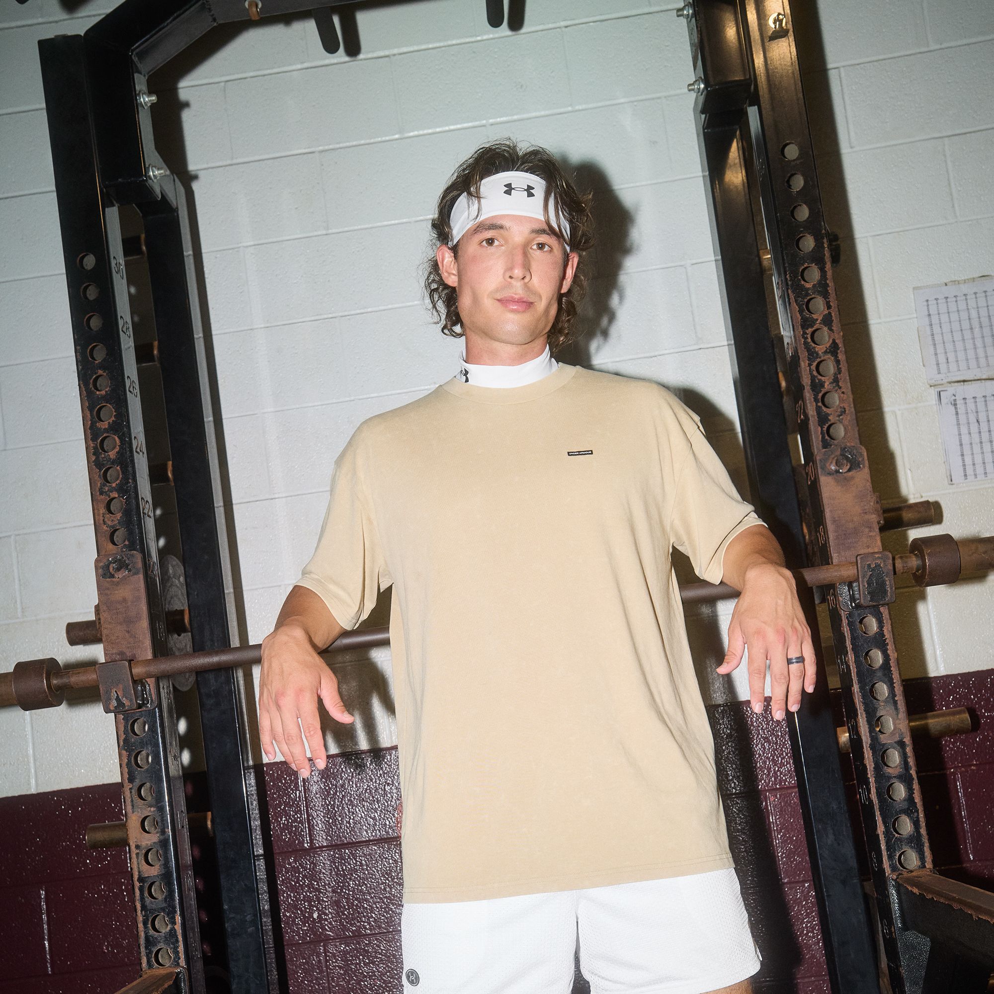 Under Armour Men's Heavyweight Oversized Logo Wash T-Shirt product image