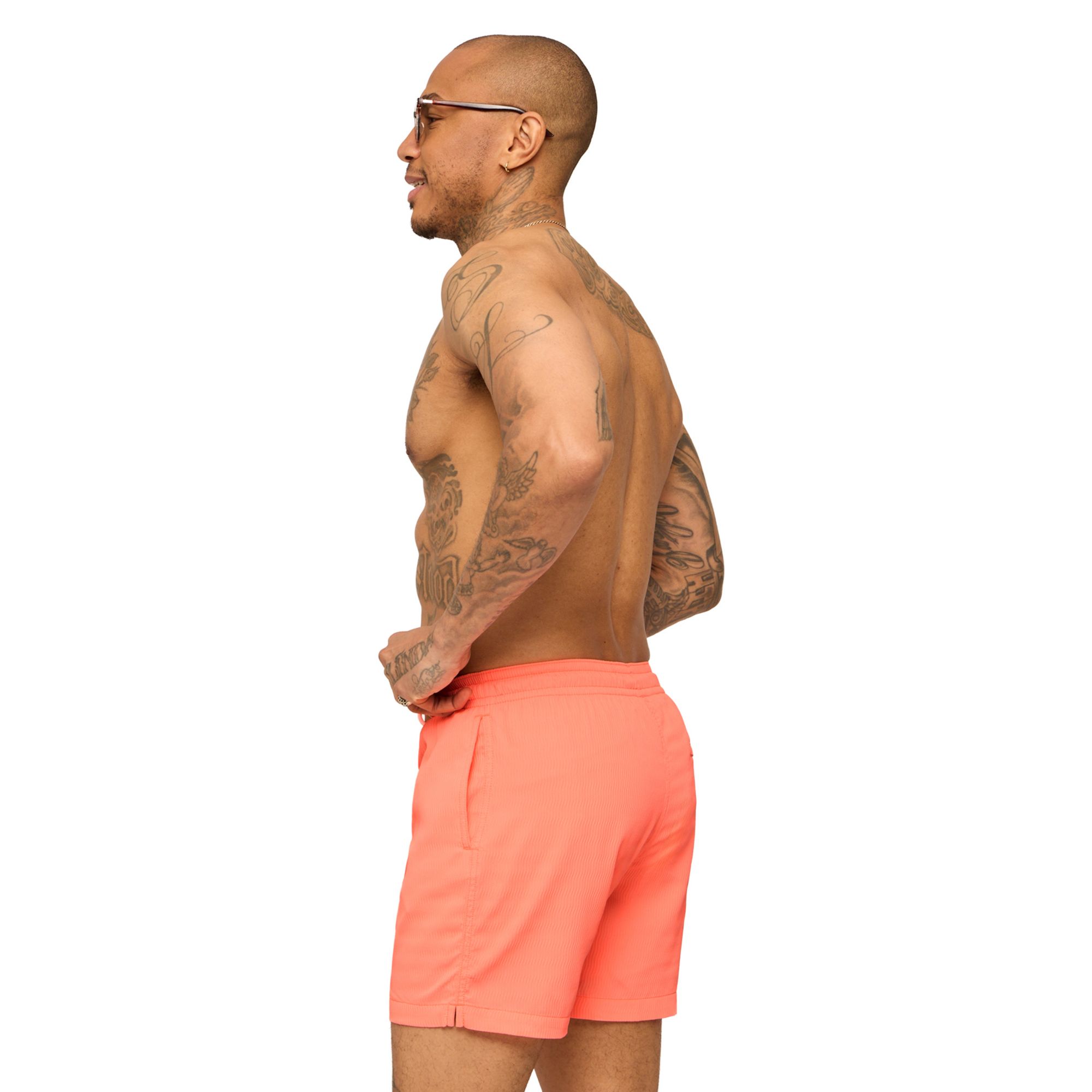 Chubbies Men's 5.5" Lined Textured Swim Trunks product image