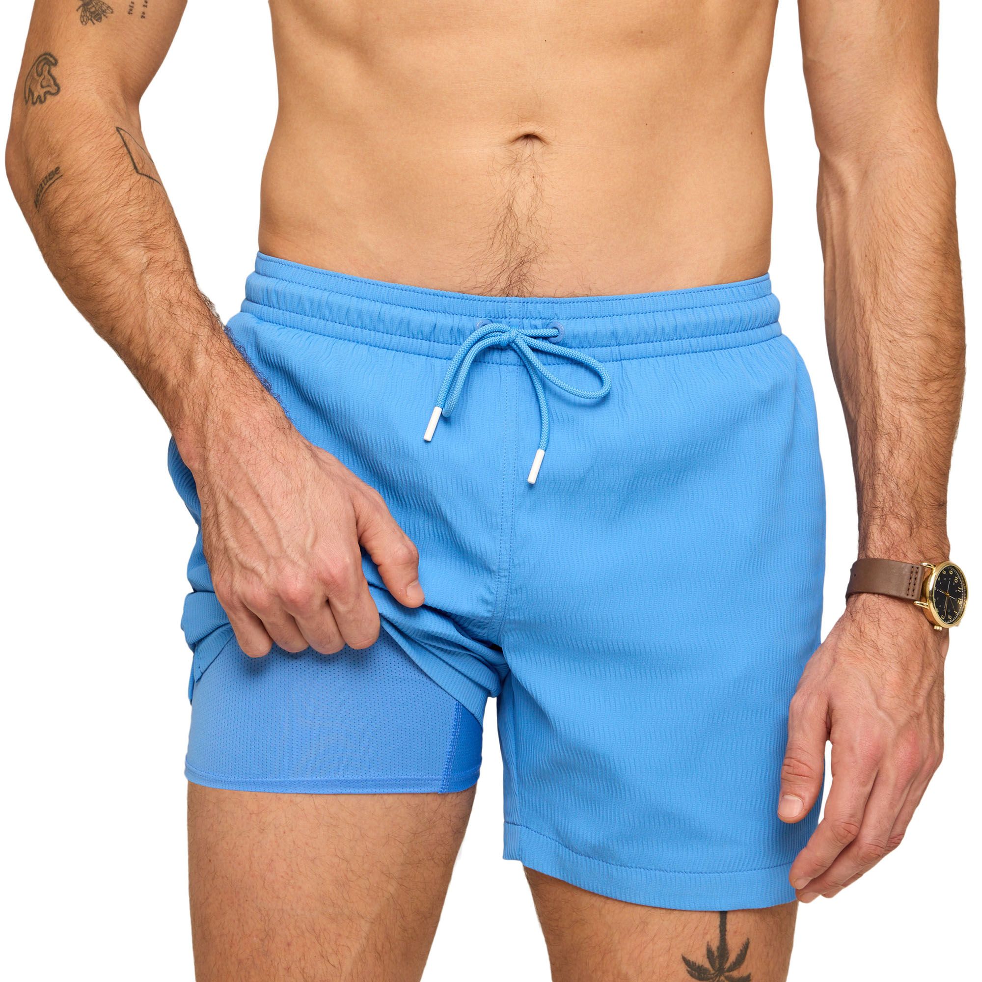 Chubbies Men's 5.5" Lined Textured Swim Trunks product image