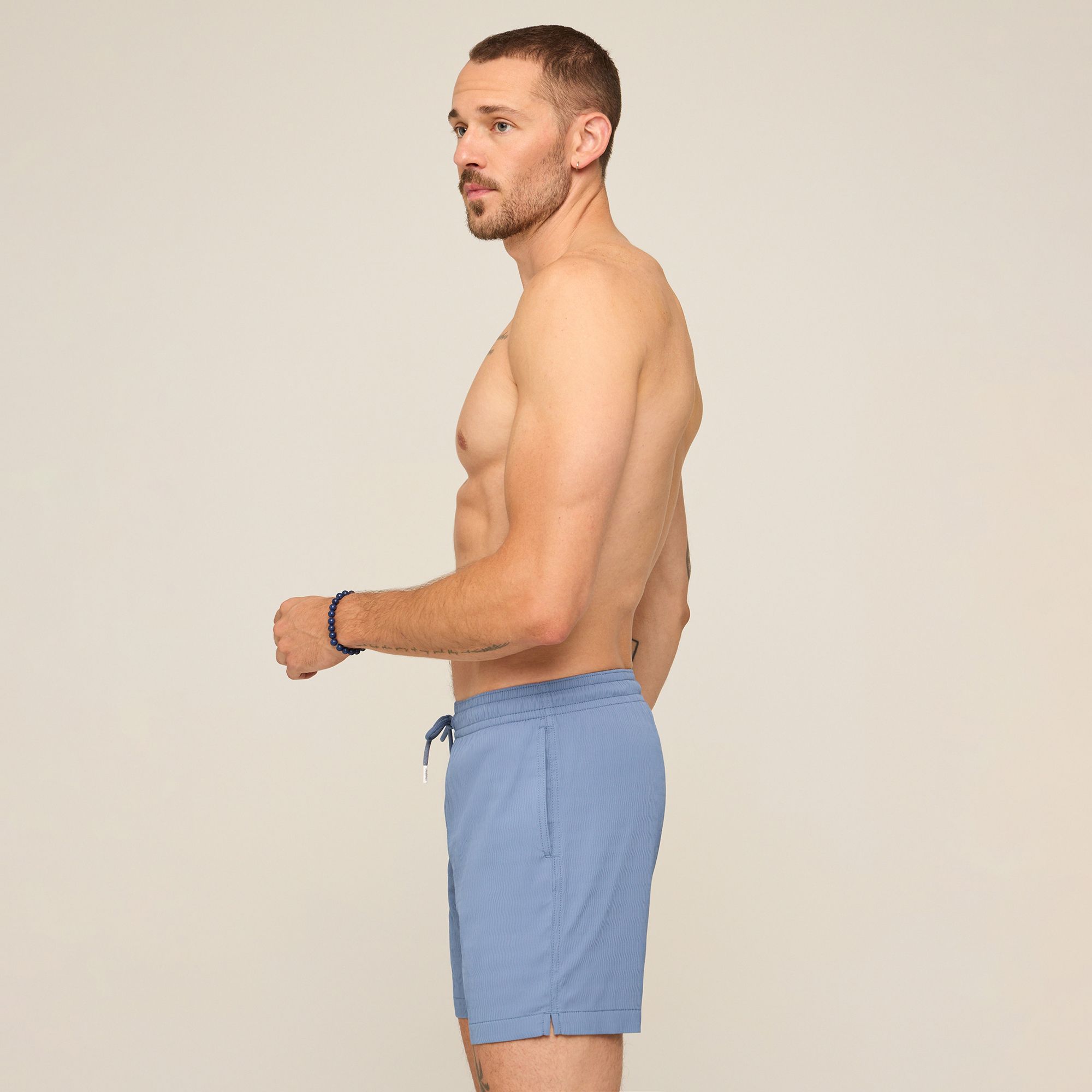 Chubbies Men's 5.5" Lined Textured Swim Trunks product image