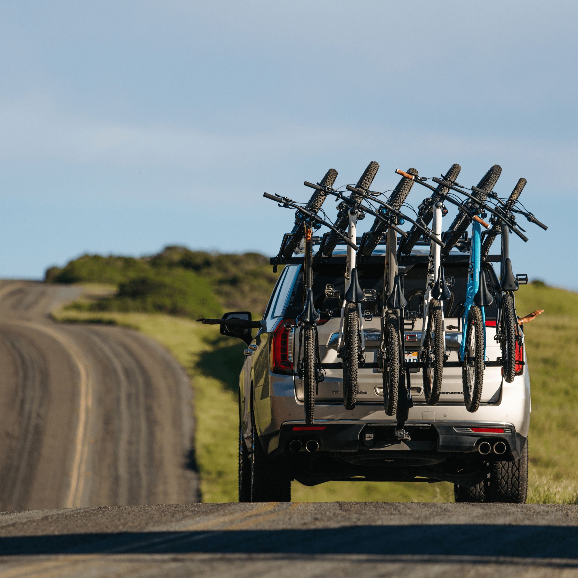 Thule ReVert Vertical 6-Bike Rack product image