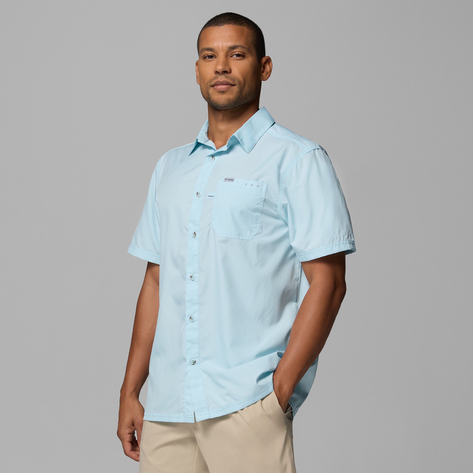 Columbia Men's Slack Tide Camp Short Sleeve Button Down Shirt product image