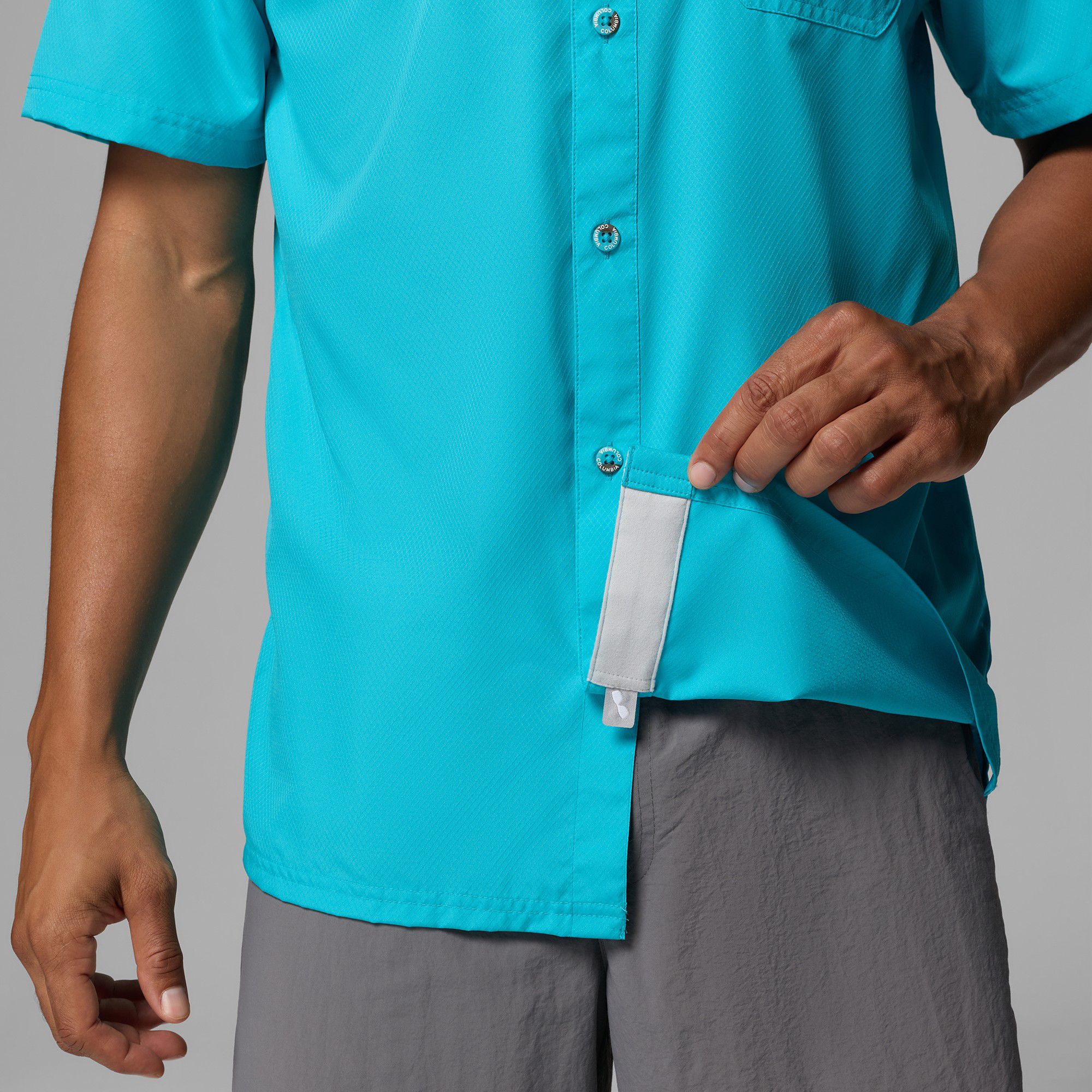 Columbia Men's Slack Tide Camp Short Sleeve Button Down Shirt product image