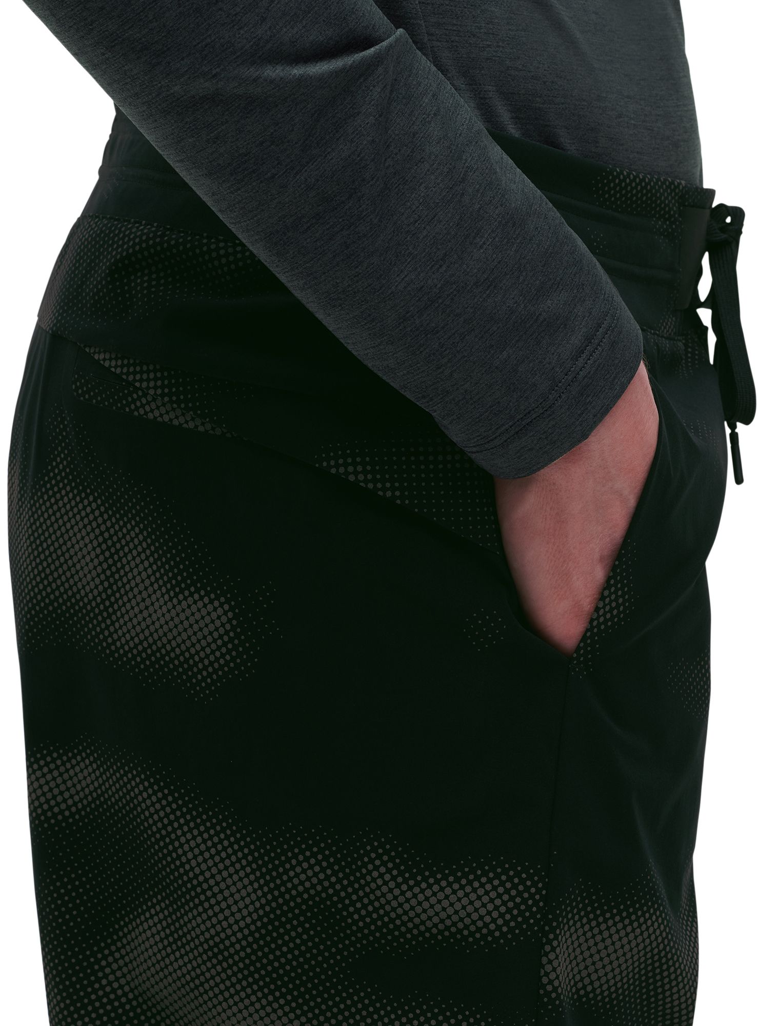 On Men's Lumos Hybrid Shorts product image