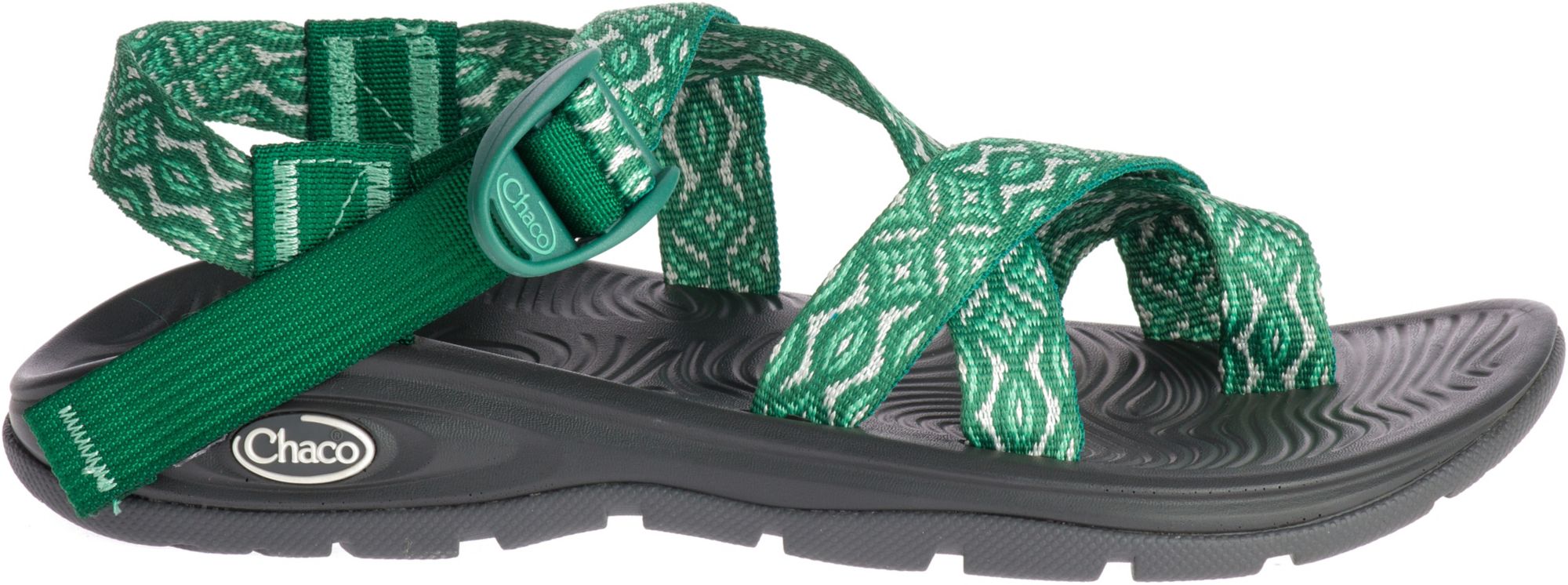 outdoor sandals chaco