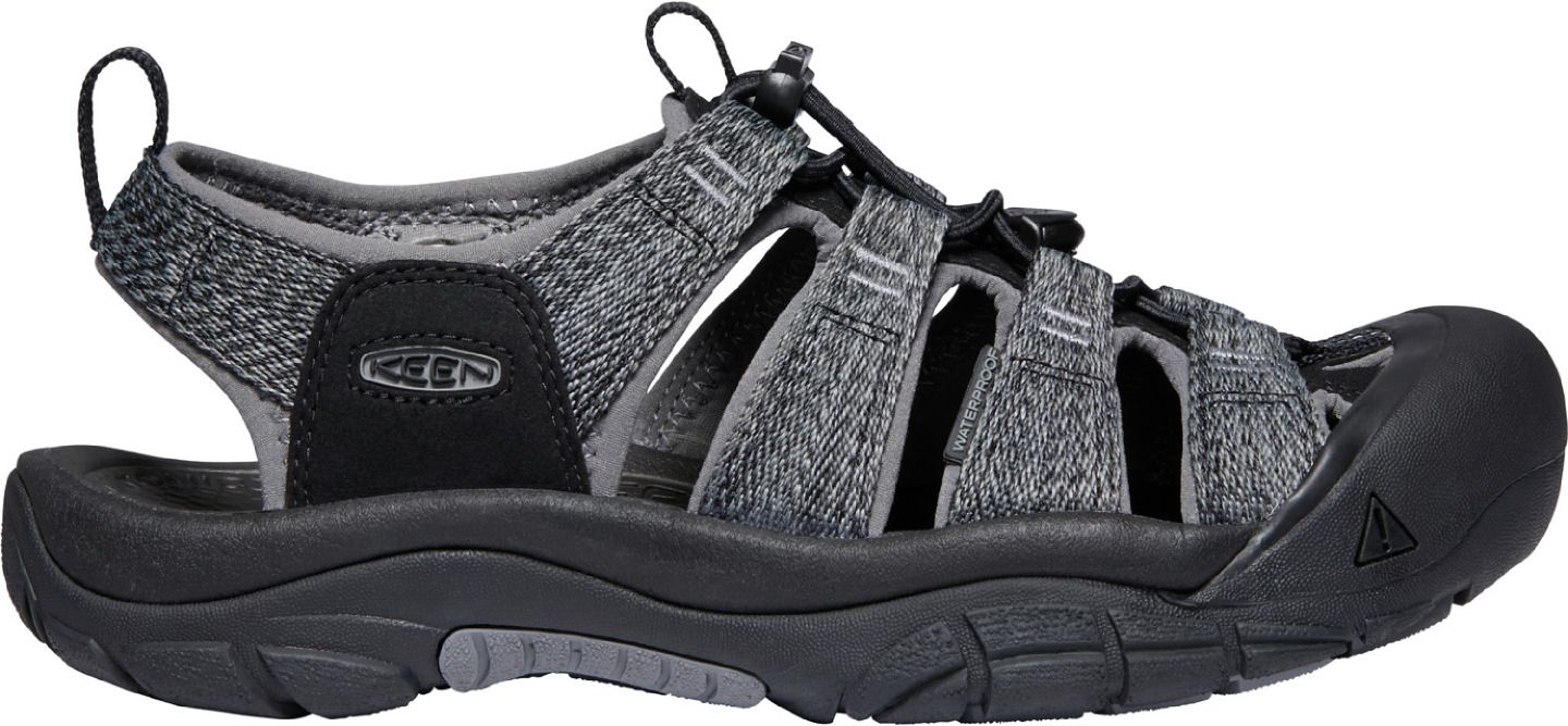 bass pro keen shoes